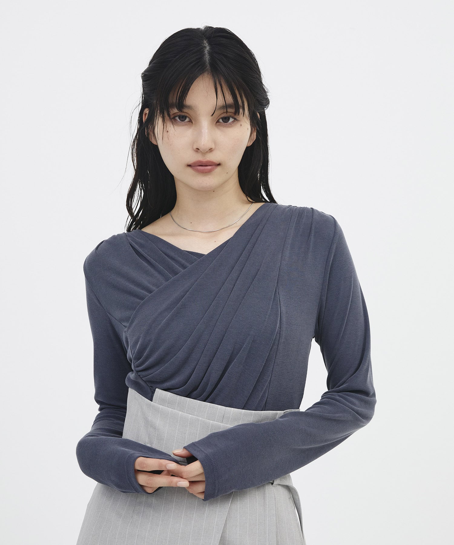 アシメドレープトップス