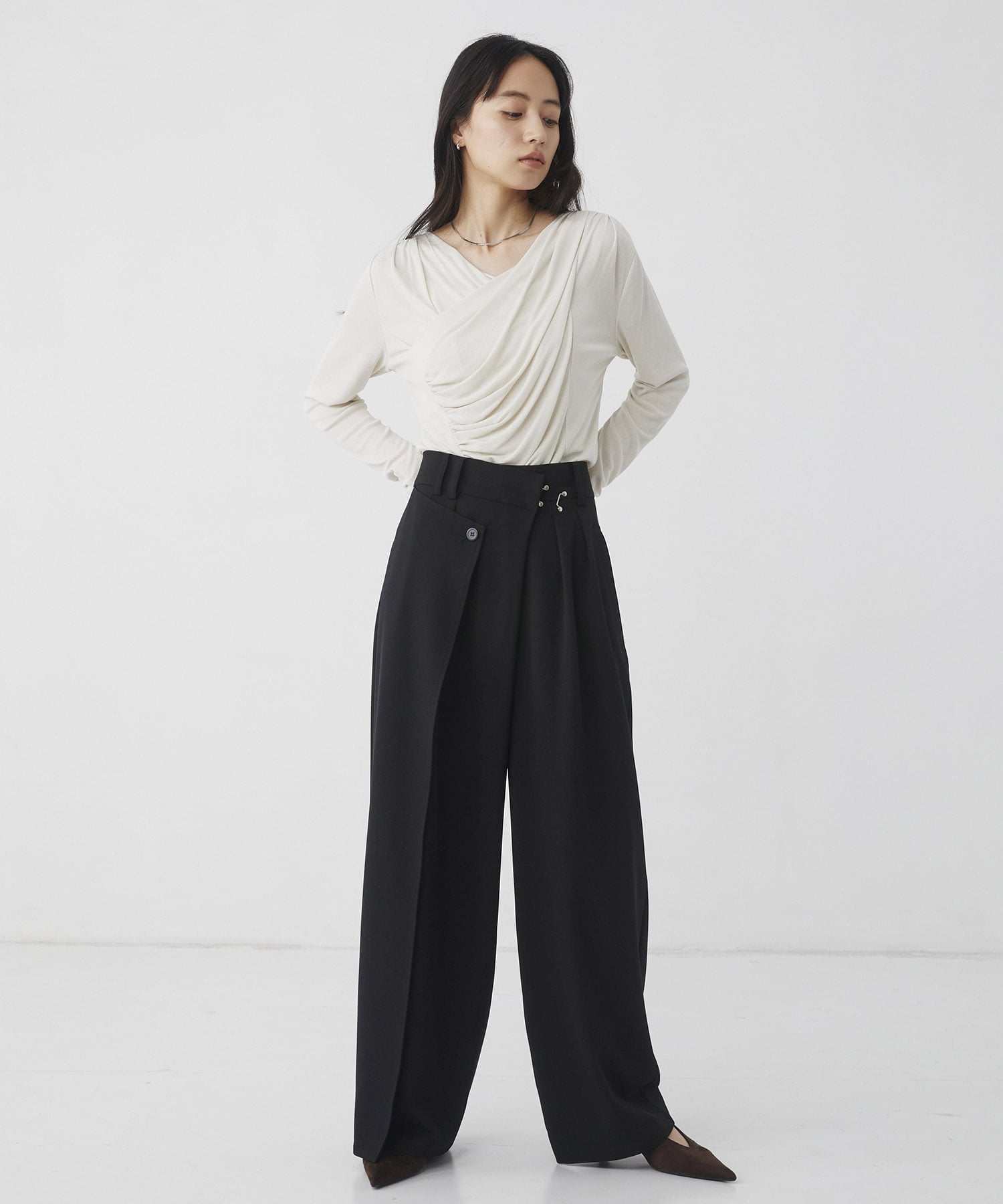 アシメタックホックワイドパンツ