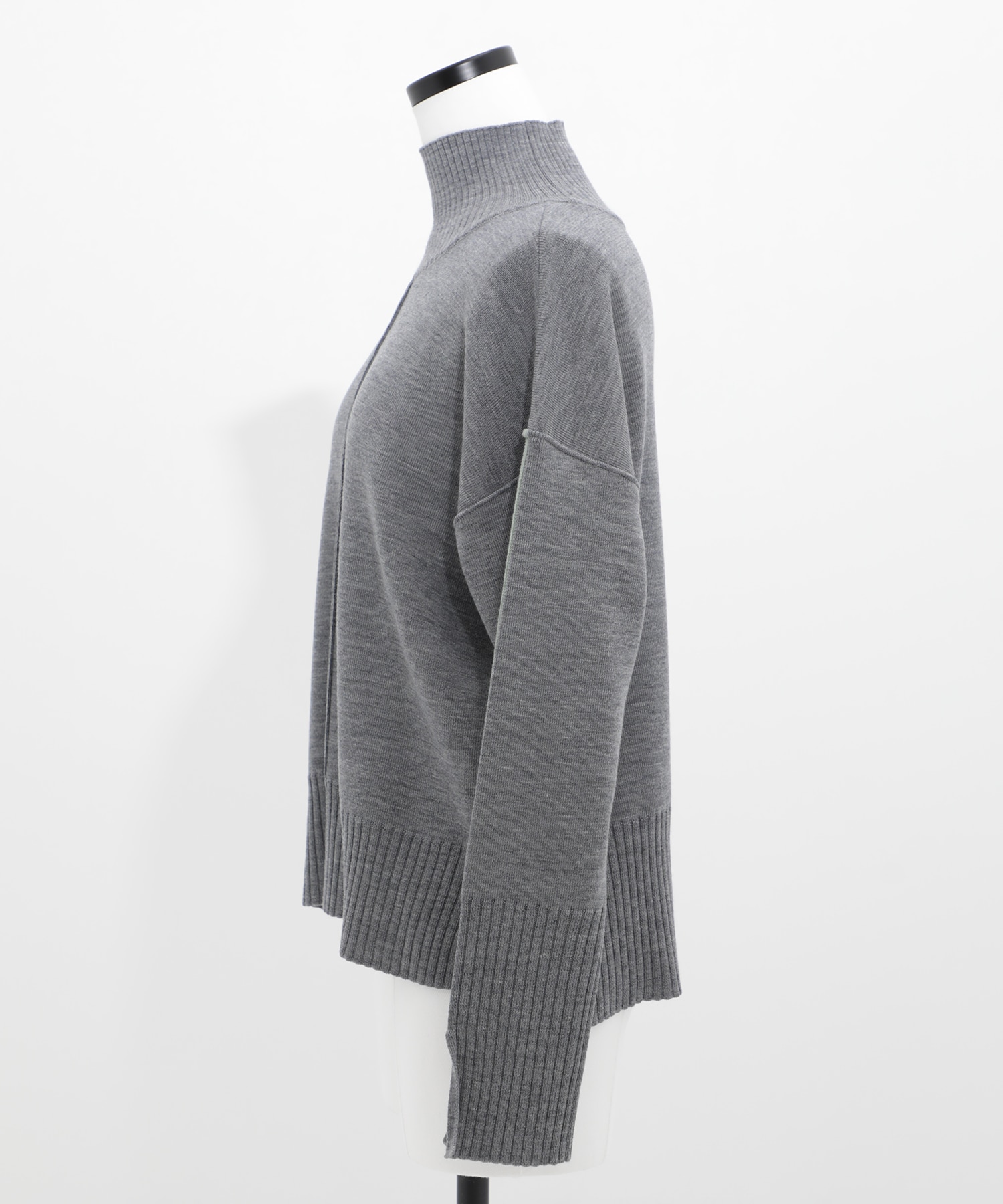ウォッシャブルWOOLラインニット