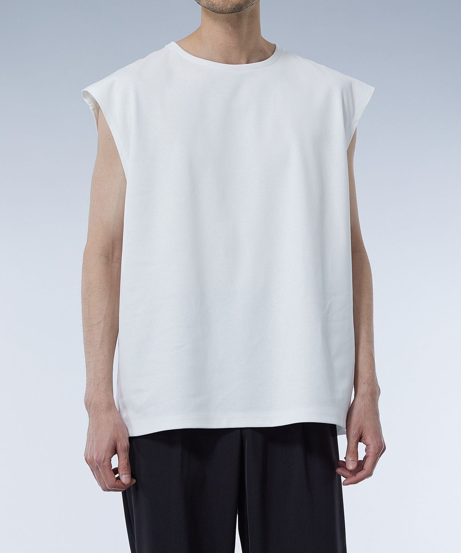 テクノラマノースリーブTシャツ