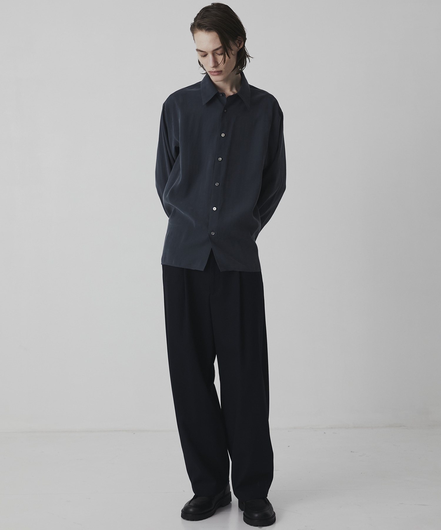 〈WEB限定〉ハイツイスト バレルチノパンツ