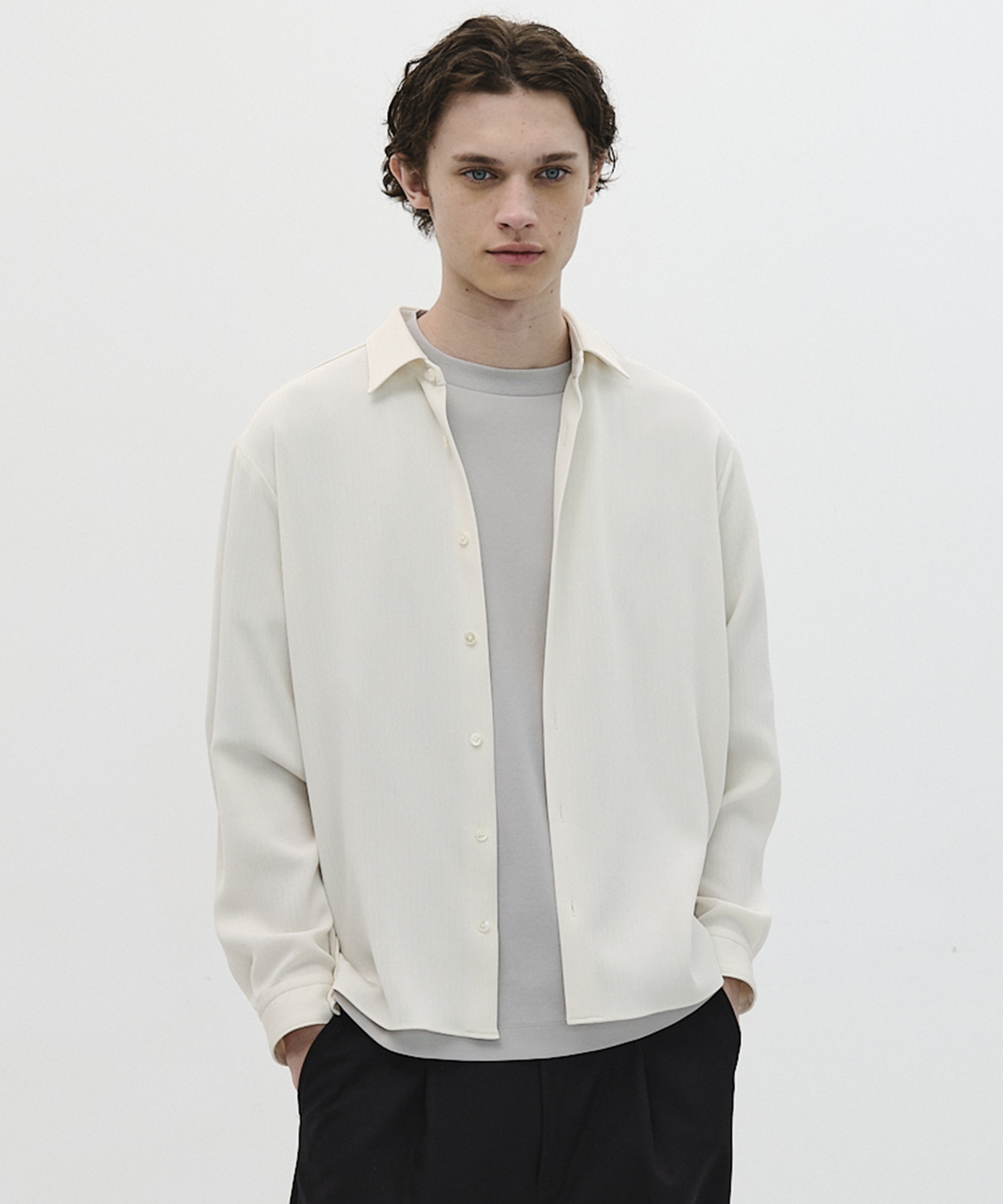 COLD DRY PLEATS ロングスリーブシャツ