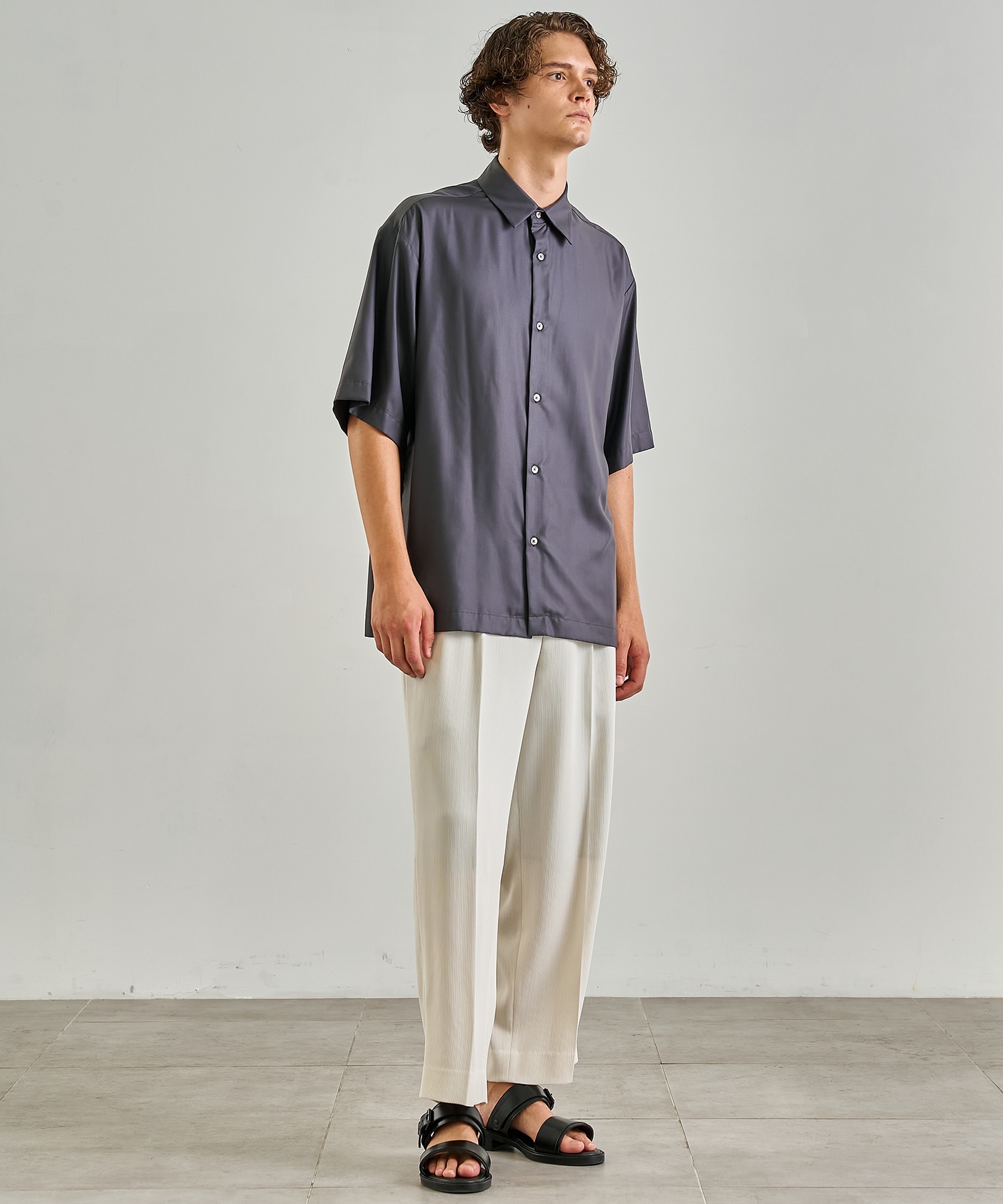 〈一部店舗限定〉DRY RAYON  ショートスリーブシャツ