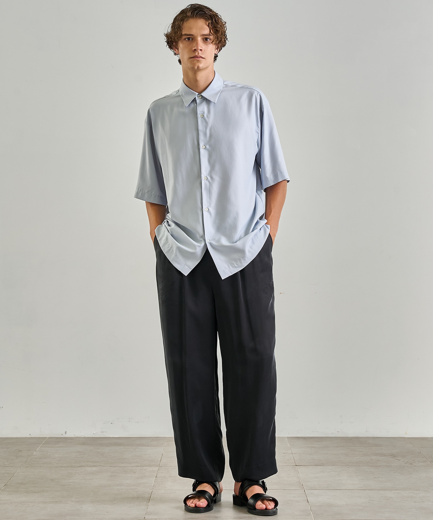 〈一部店舗限定〉DRY RAYON  ショートスリーブシャツ