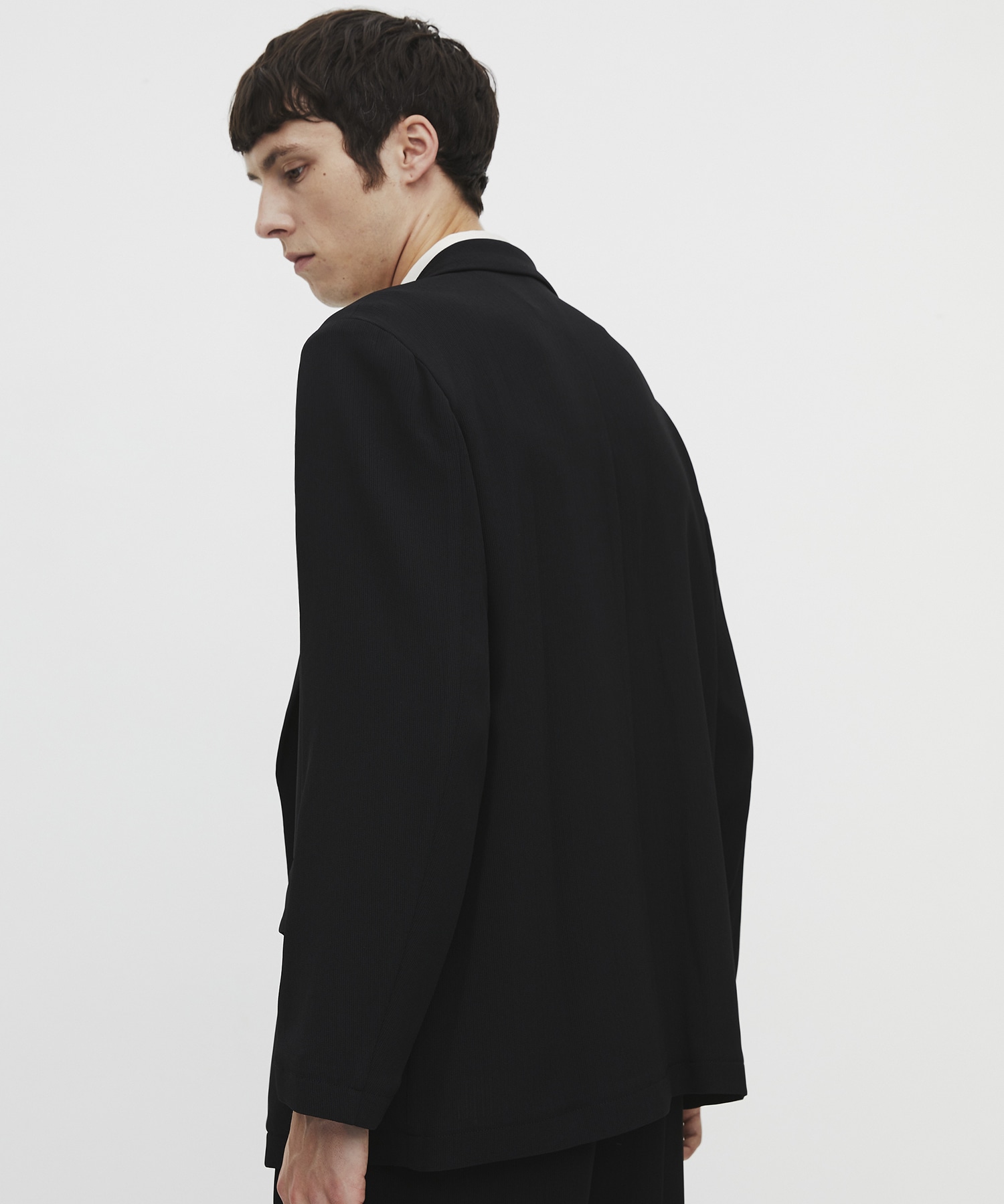 〈残りわずか｜再入荷なし〉COLD DRY PLEATS リラックスジャケット