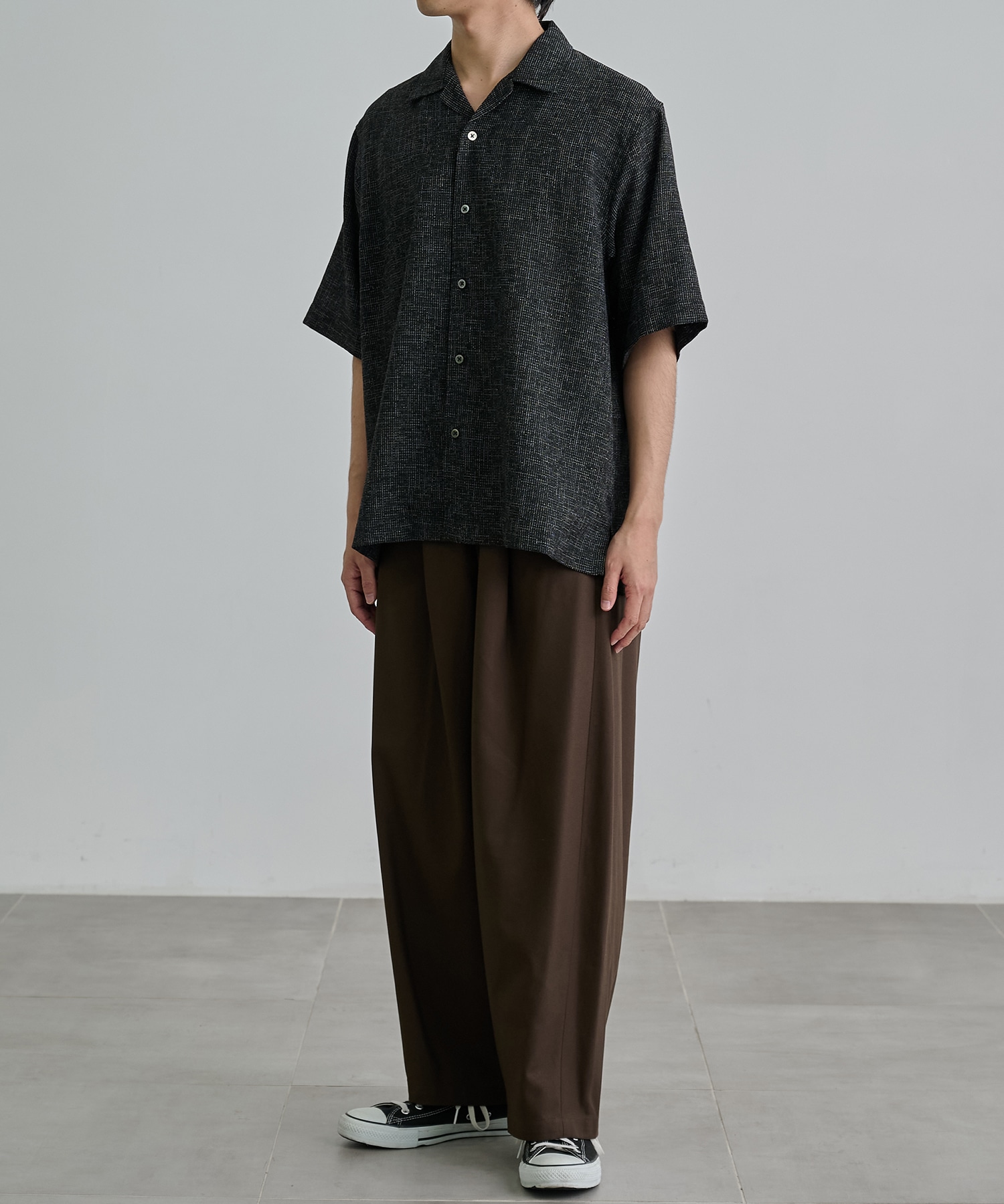 【FACTOTUM×UNITED TOKYO】ワンウォッシュバンドカラーGジャン 新発売】SUMMER TWEED オープンカラーシャツ(1 BLACK): : メンズ