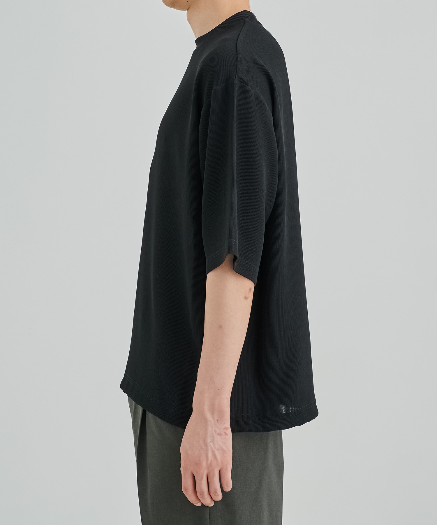 COLD DRY PLEATS Tシャツ