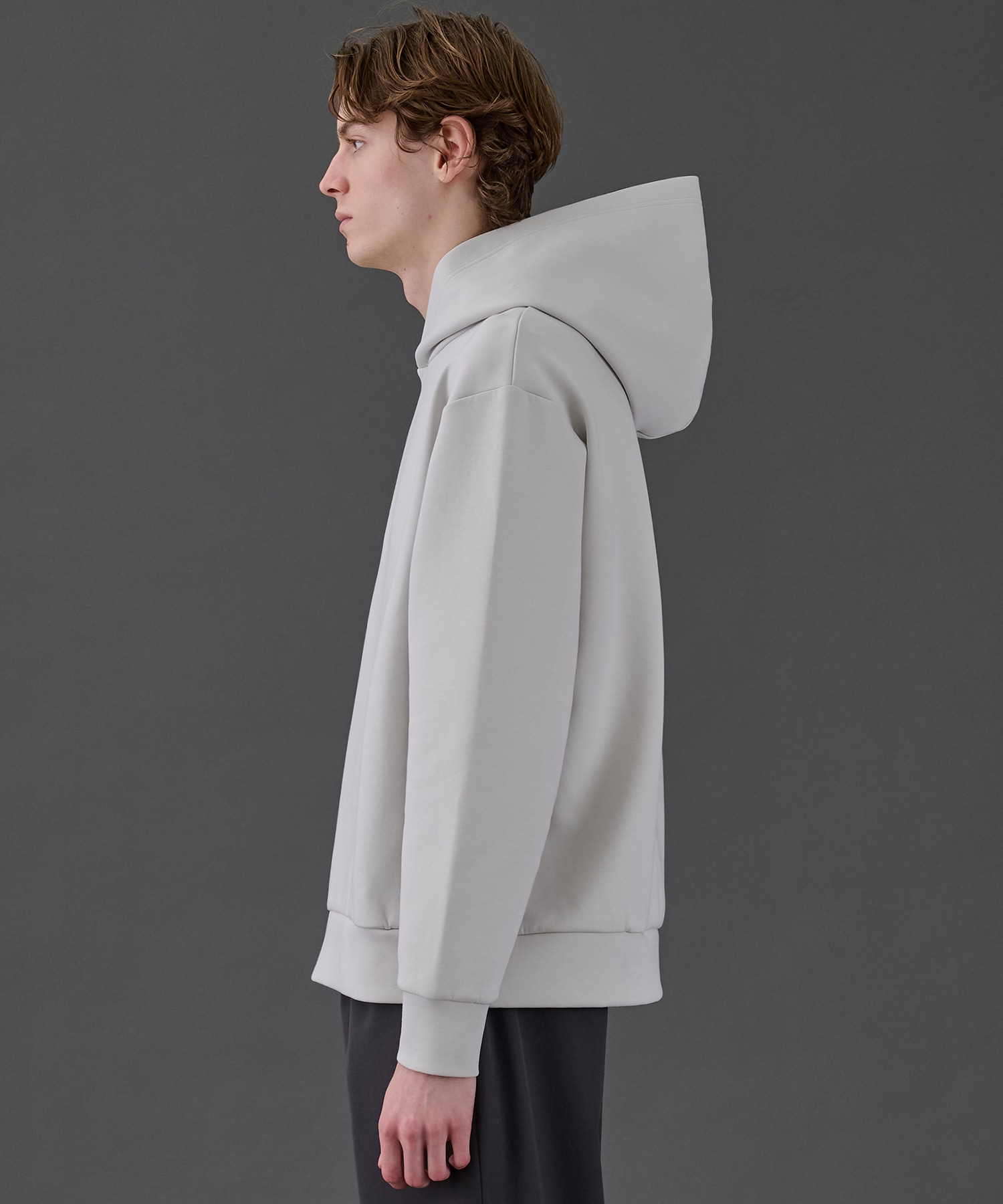 COMPACT AIR ダンボールパーカー