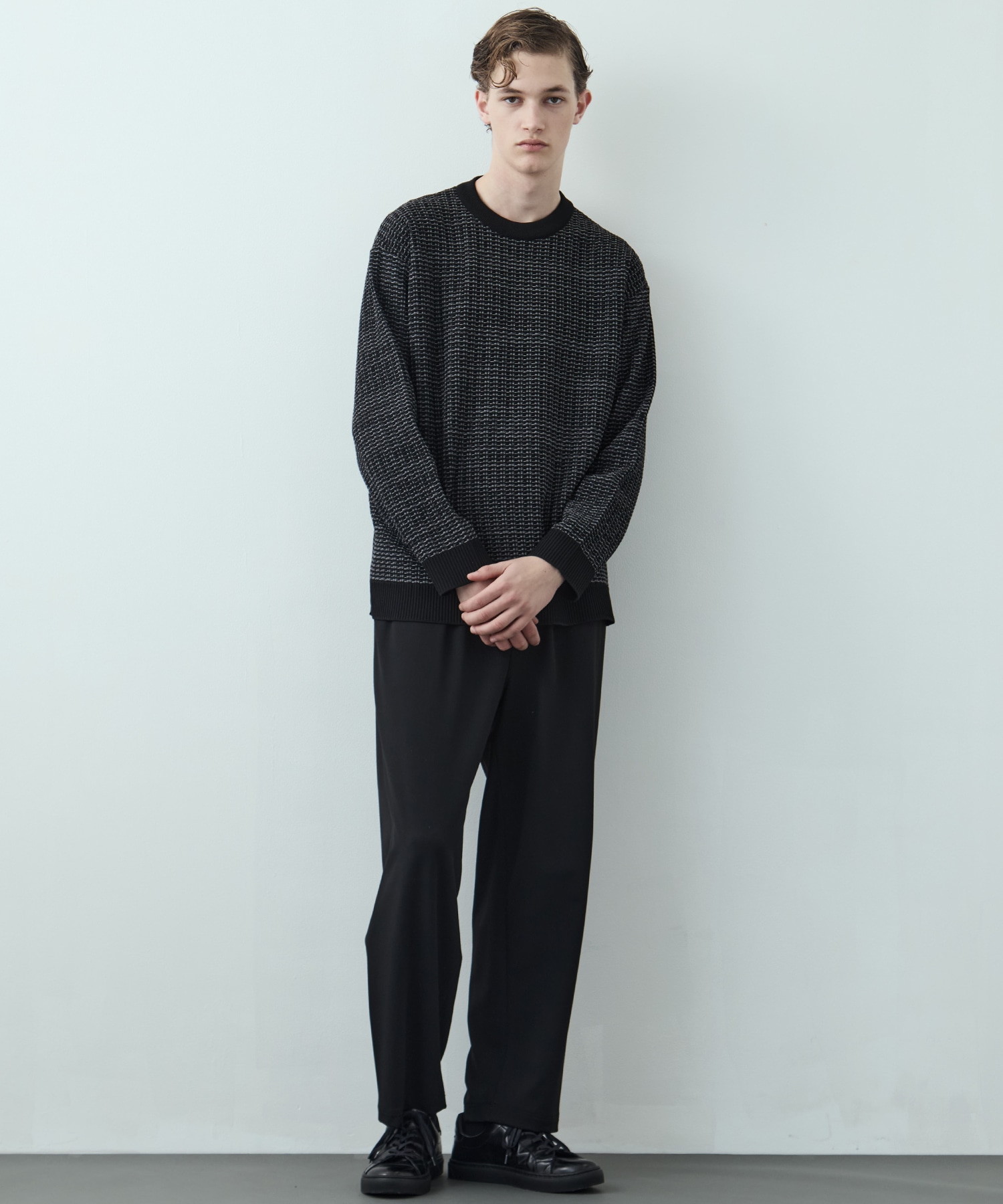 アウトラスト ジャガード クルーネックニット