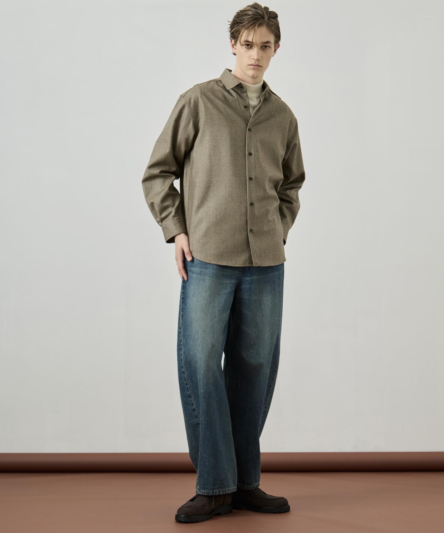 オーバーダイバレルデニムパンツ