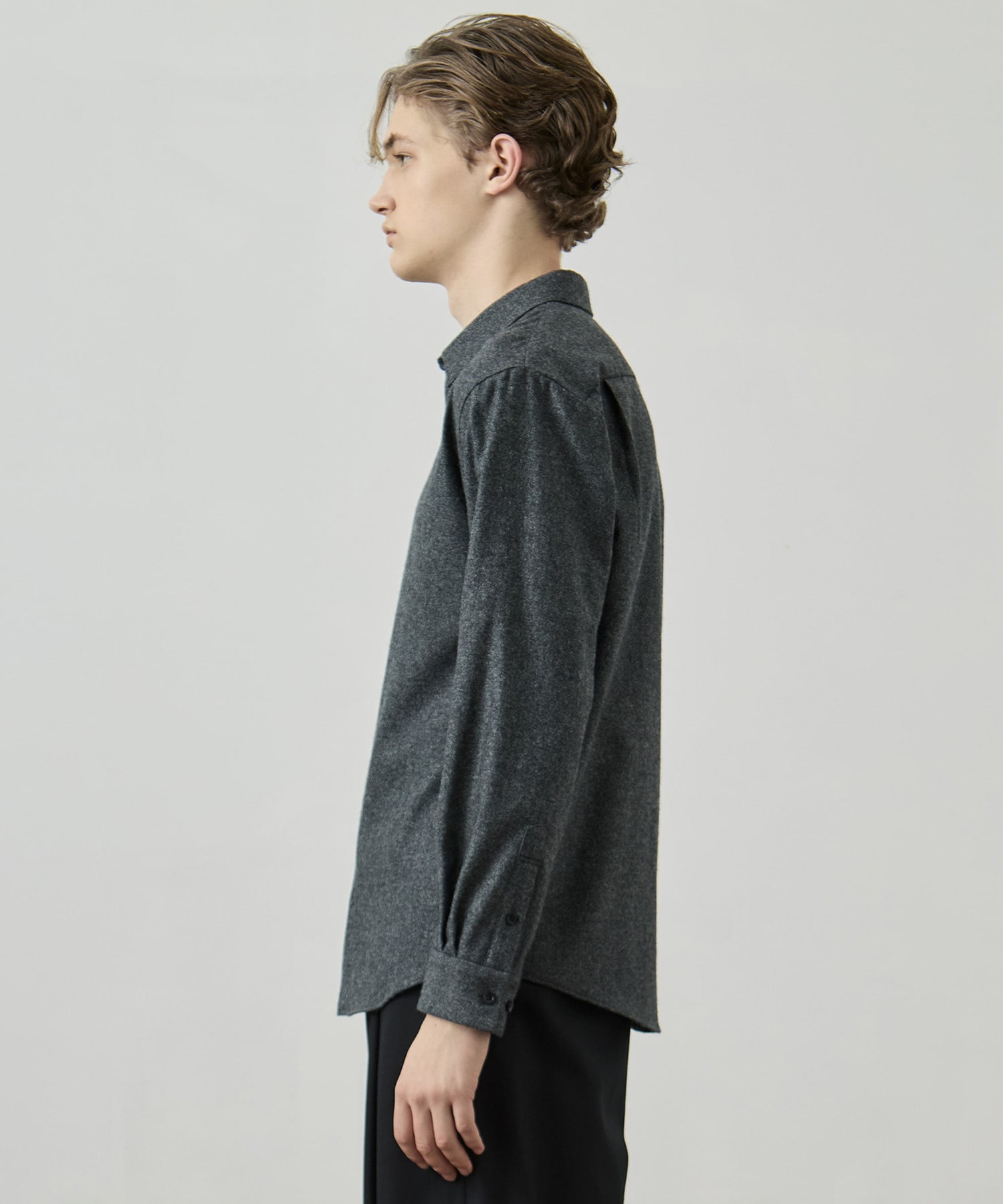 SOFT TWEED レギュラーカラーシャツ