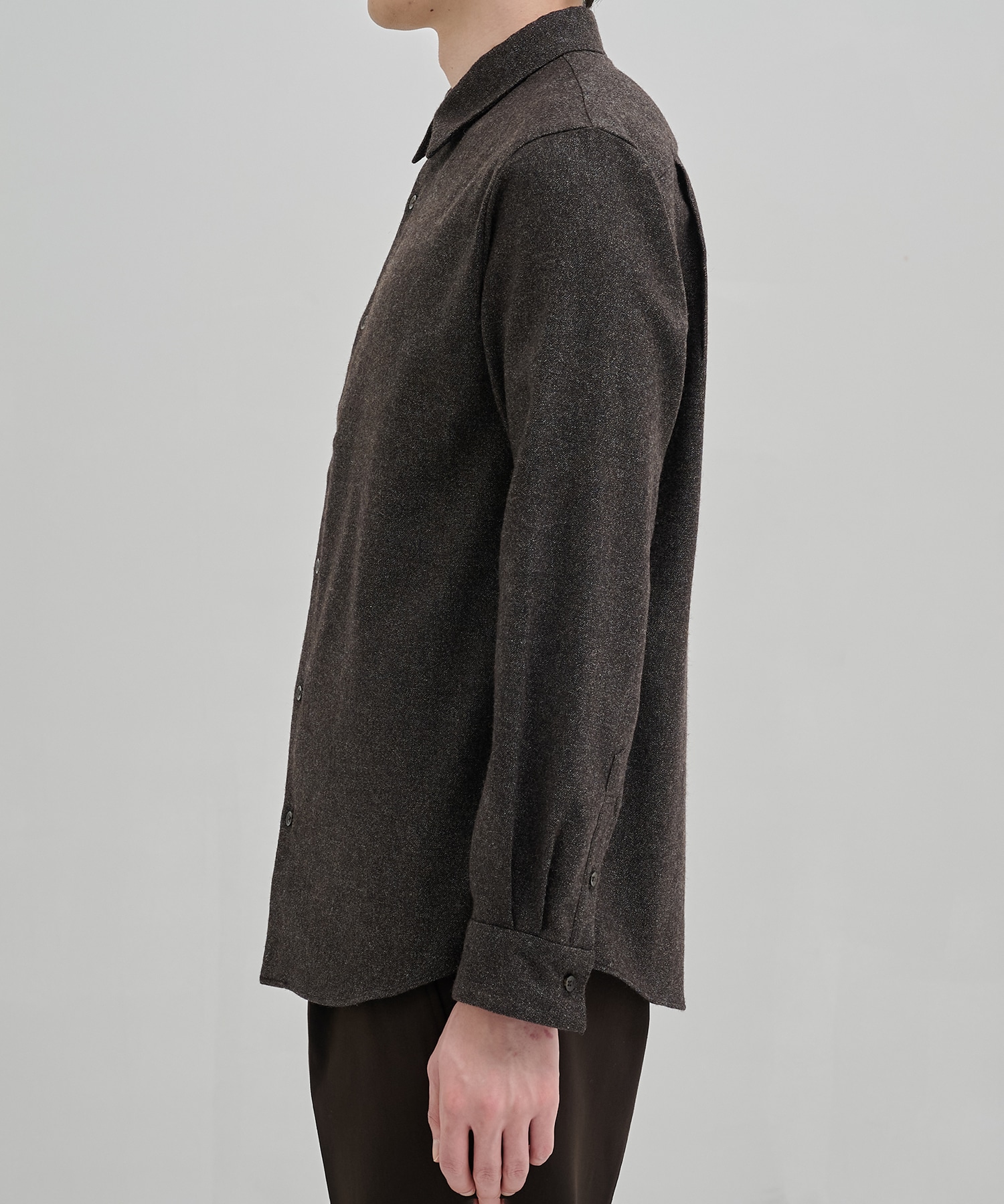 〈残りわずか｜再入荷なし〉SOFT TWEED レギュラーカラーシャツ