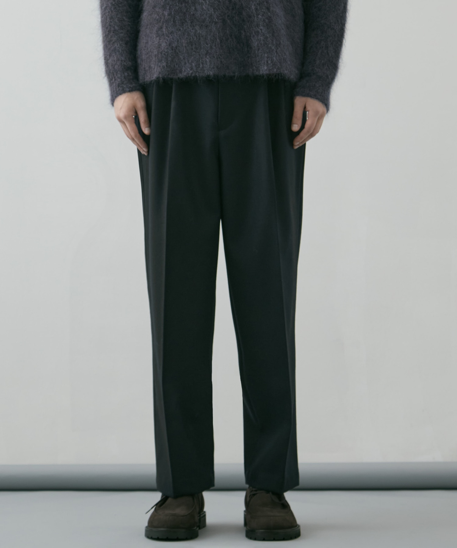 ZQ HARD FLANNEL 2タックワイドストレートパンツ