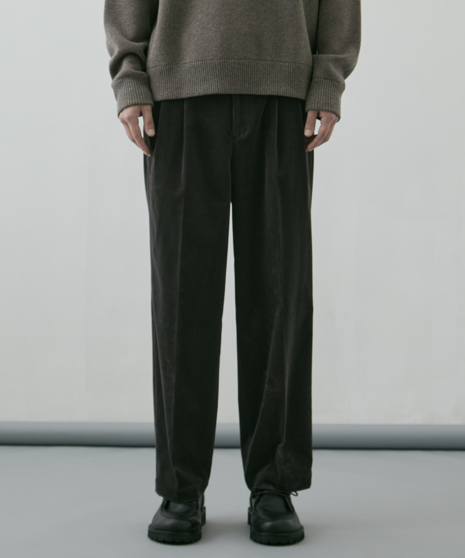 9W CORDUROY 2タックワイドイージーパンツ
