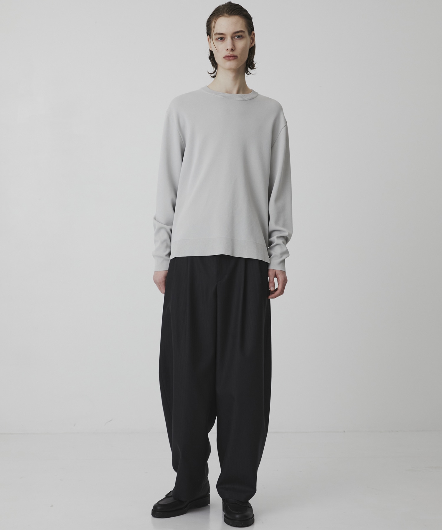 〈2026SS〉RWS CHUBUT WOOL バルーンスラックス