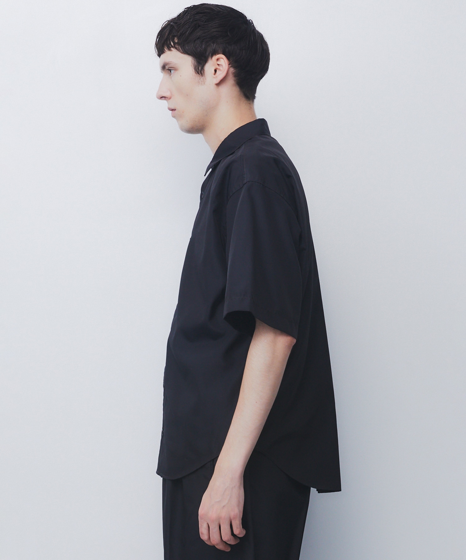 DRY SILK TAFFETA BACK PLEATS SHIRT