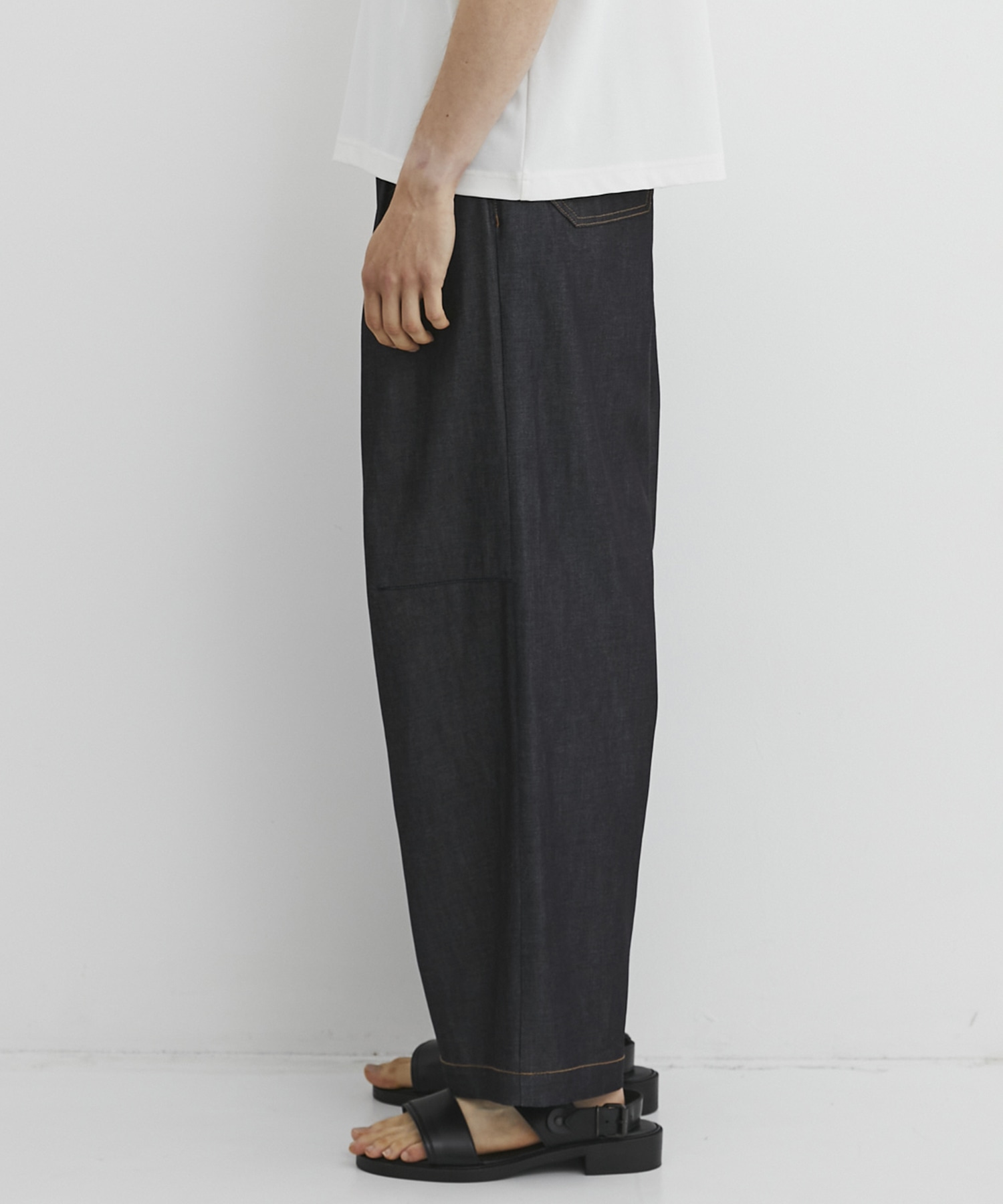 SUPIMA DENIM バギーパンツ