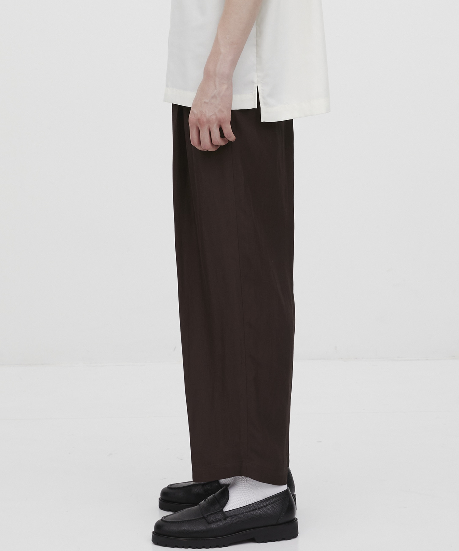 ヴィスコースリネン 3タックワイドパンツ