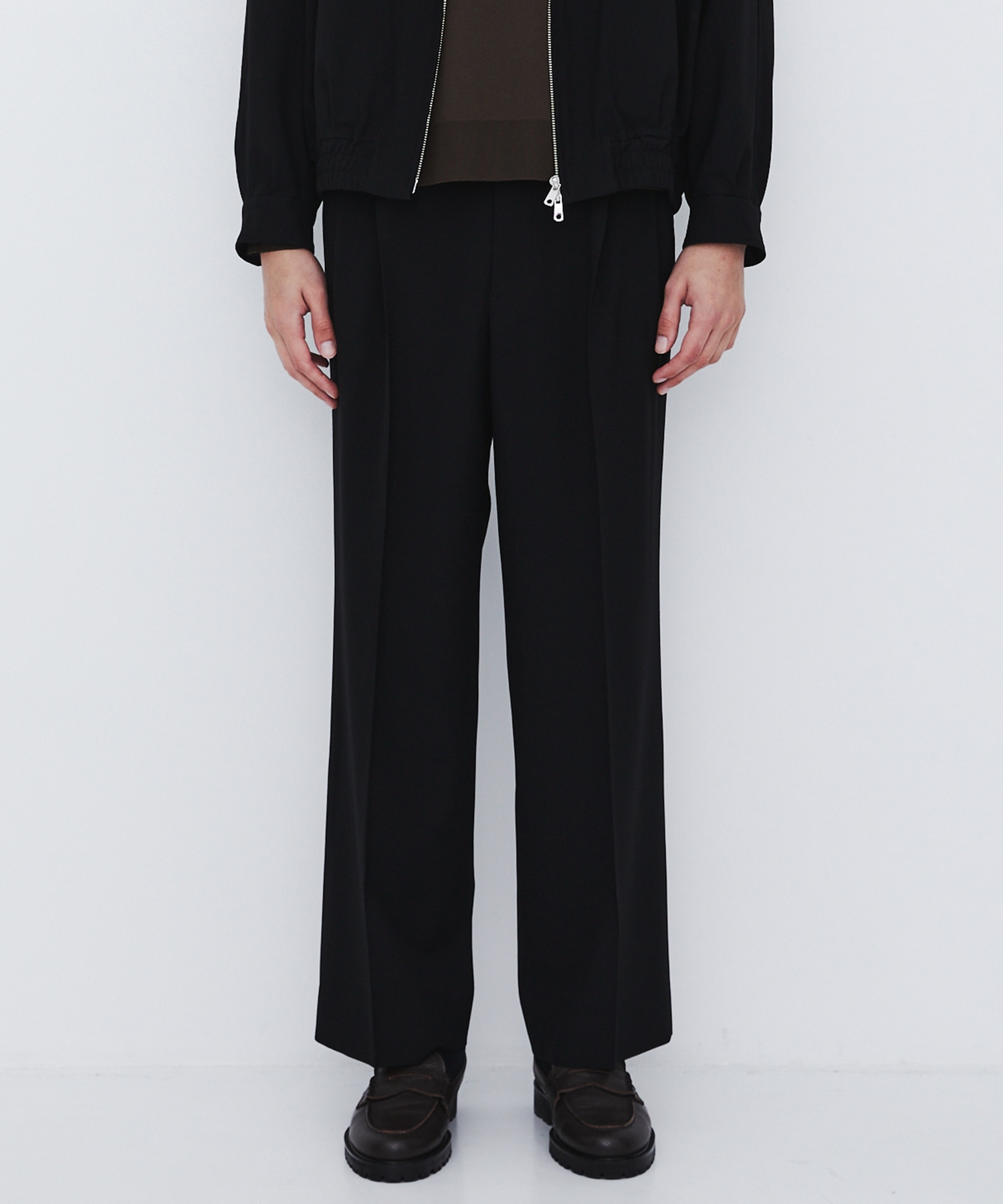〈数量限定〉Super120s WOOL SERGE 2TUCK PANTS