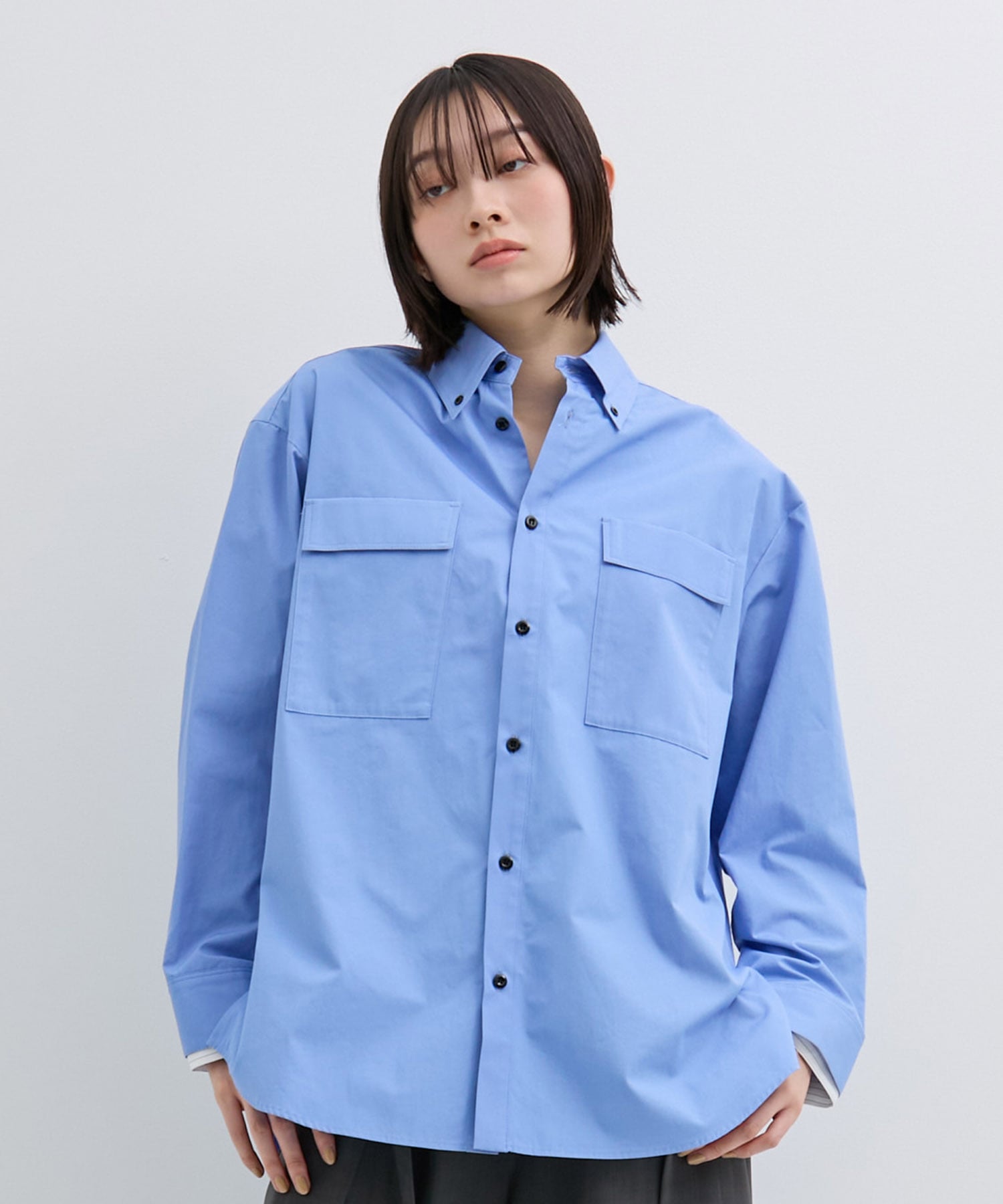 レイヤーカフスオーバーシャツ