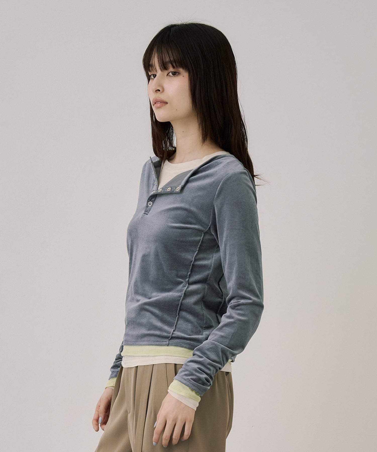 〈残りわずか〉2WAYルーズフィットベロアトップス