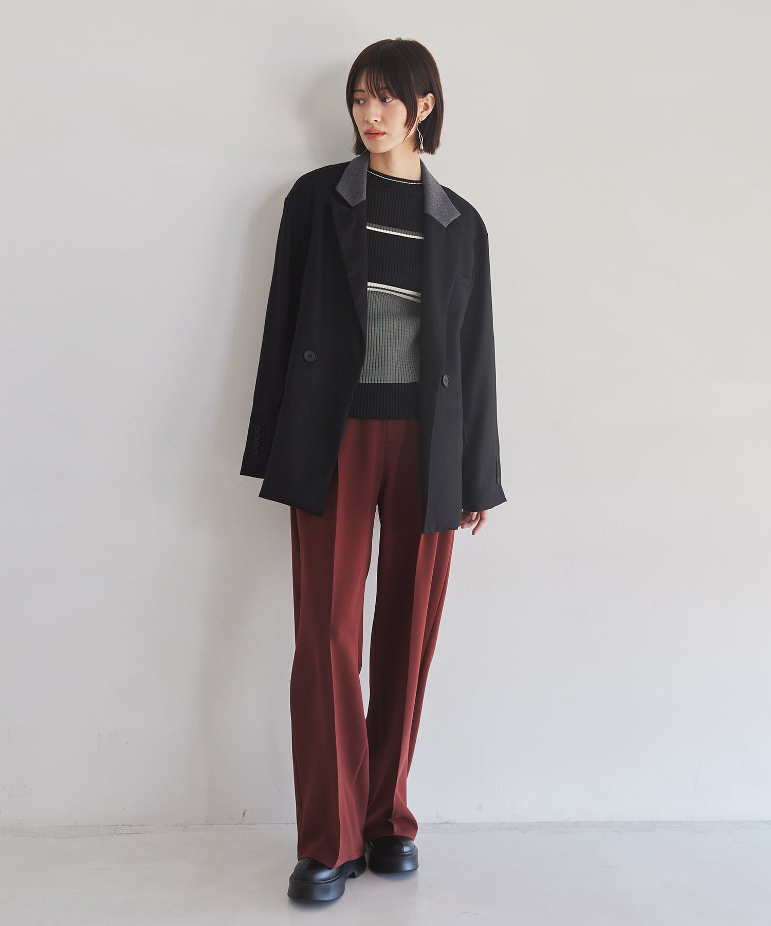 ラペルポイントテーラードジャケット