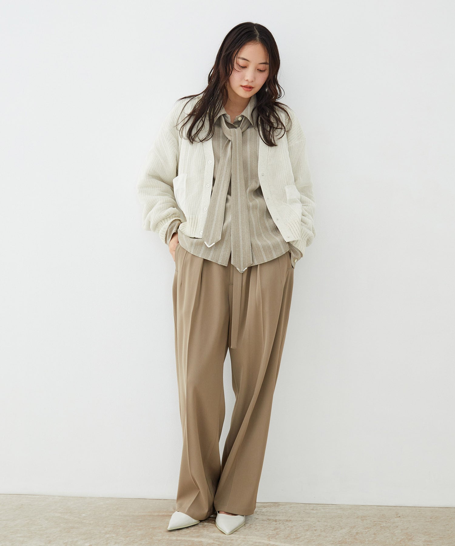 コーナーチップボウタイシャツ