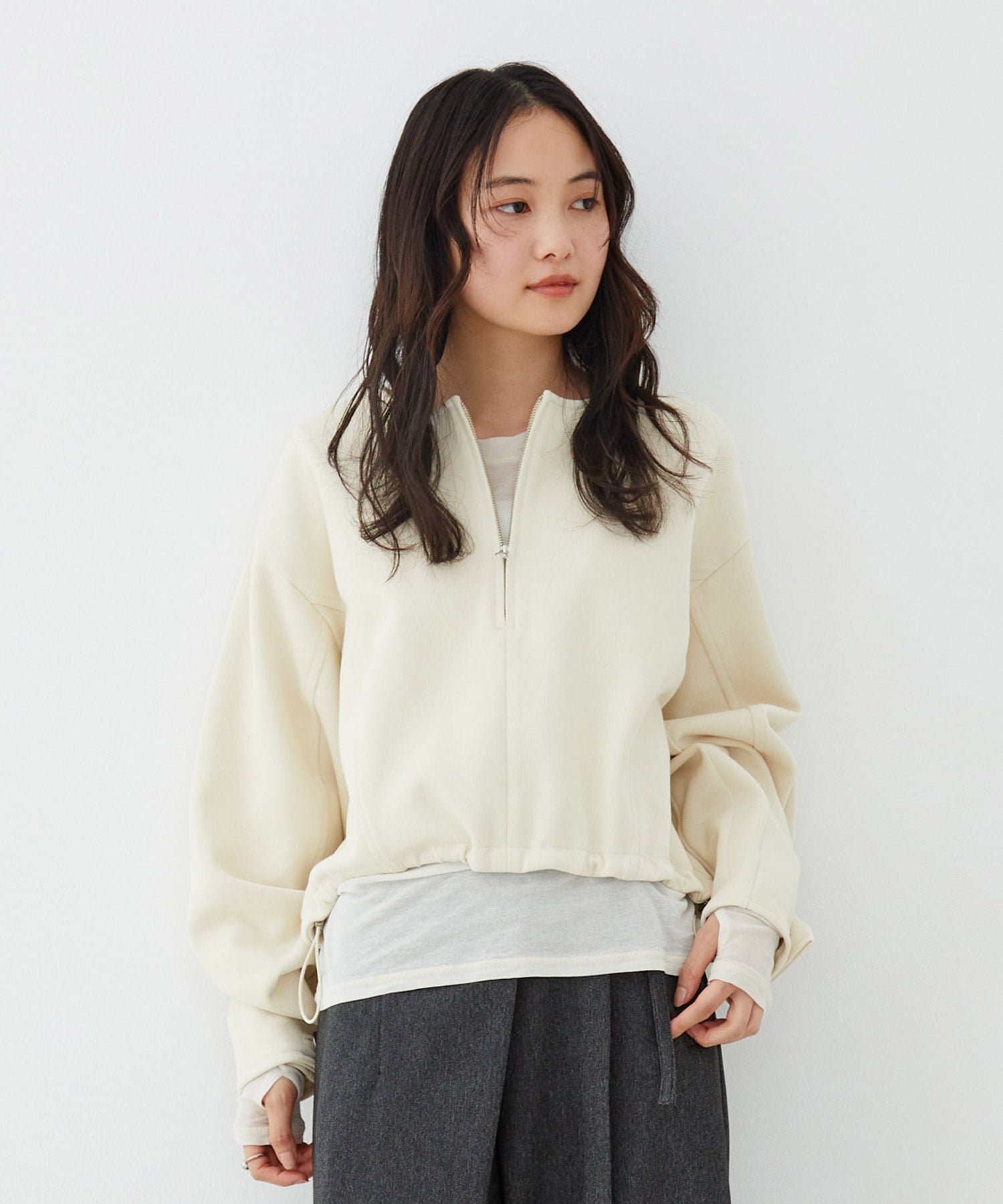 タックフォルムスリーブカットプルオーバー