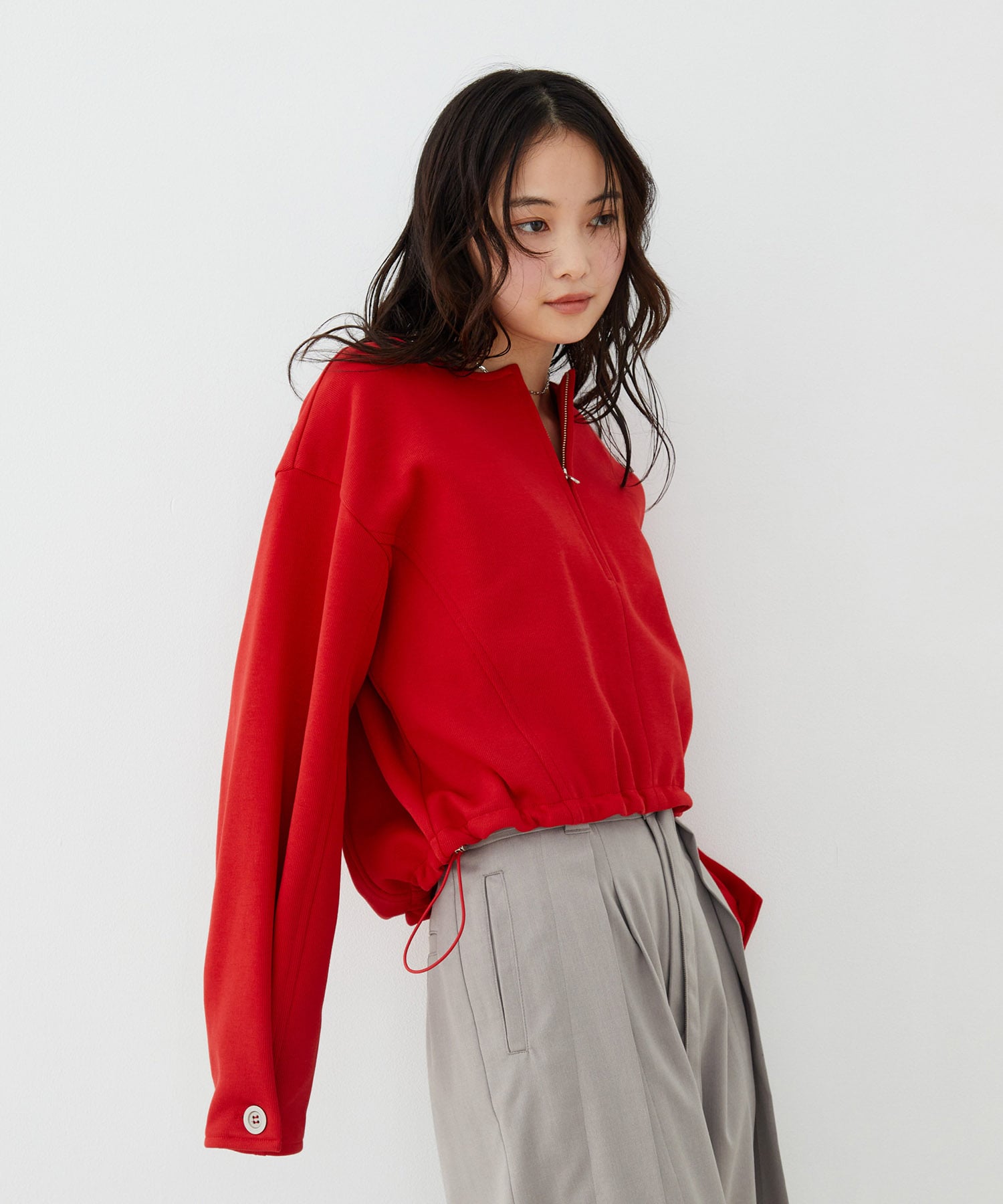 タックフォルムスリーブカットプルオーバー