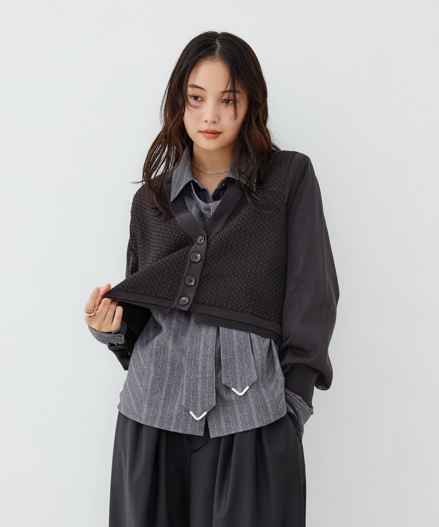 レースパターンカーディガン