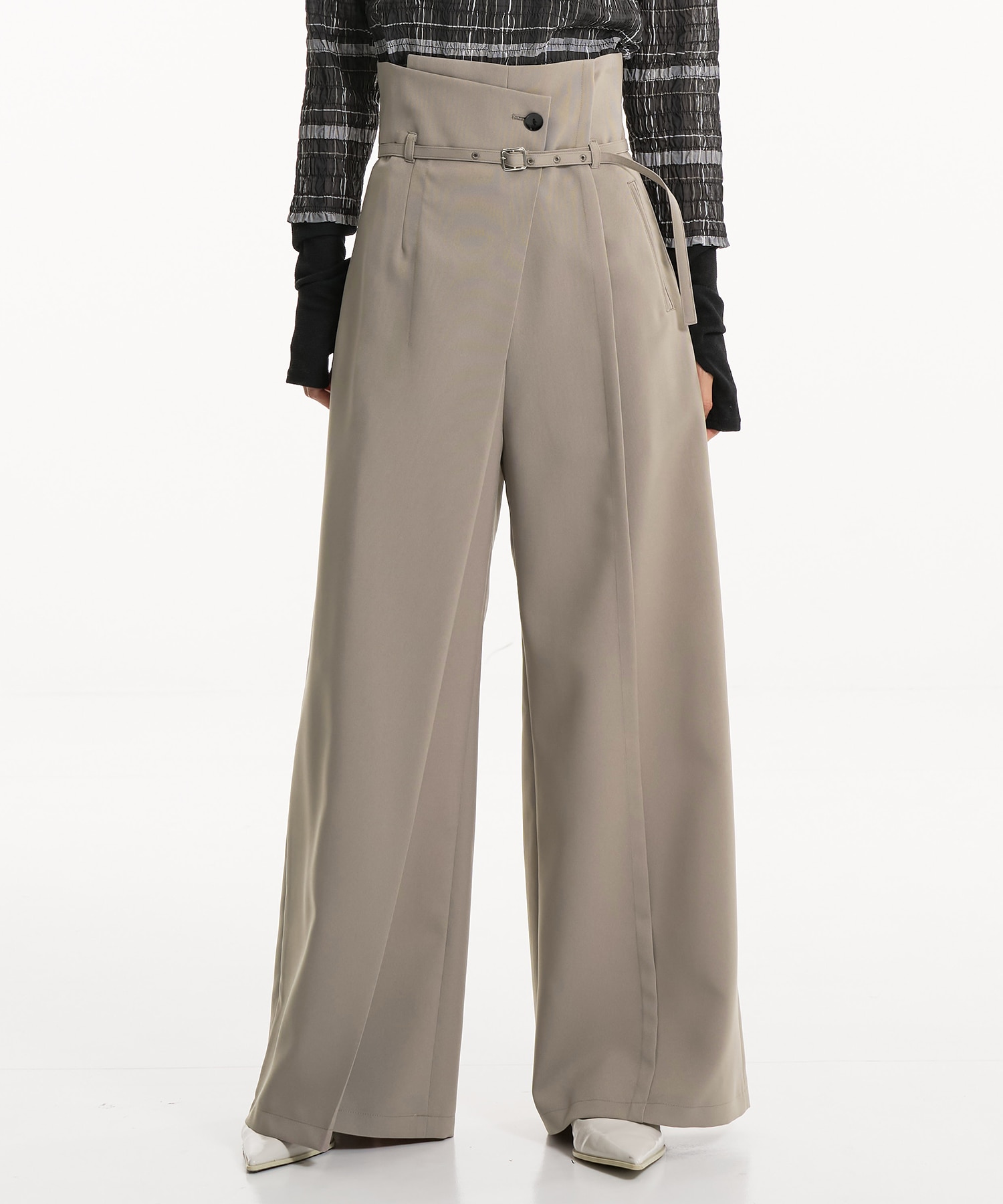 HAKAMAベルトワイドパンツ