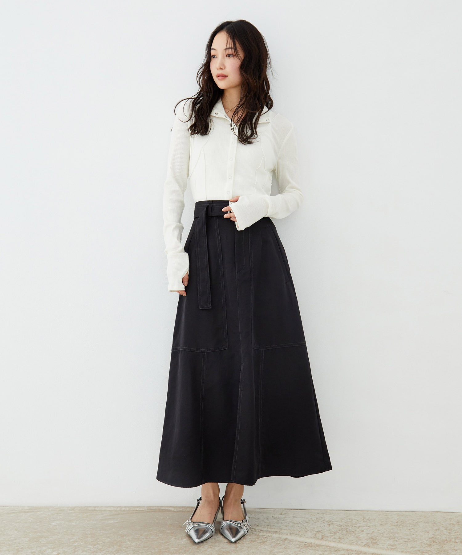 ステッチワークポケットスカート