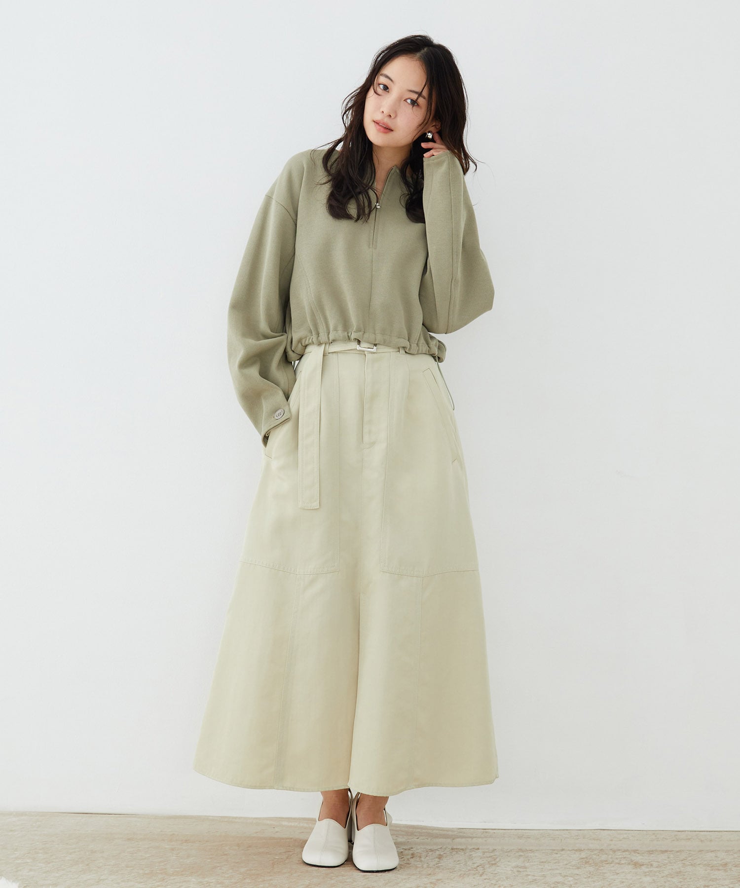 ステッチワークポケットスカート