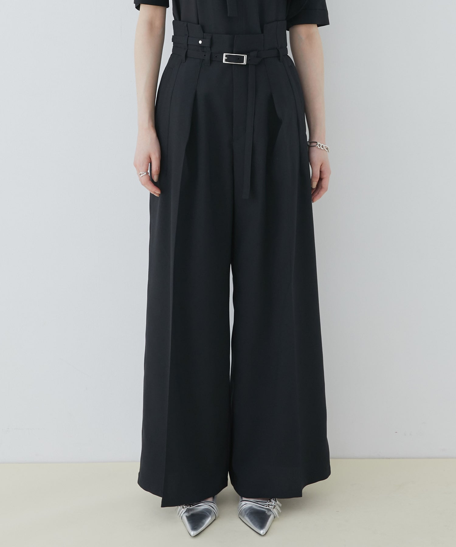 ACETATEベルトワイドパンツ