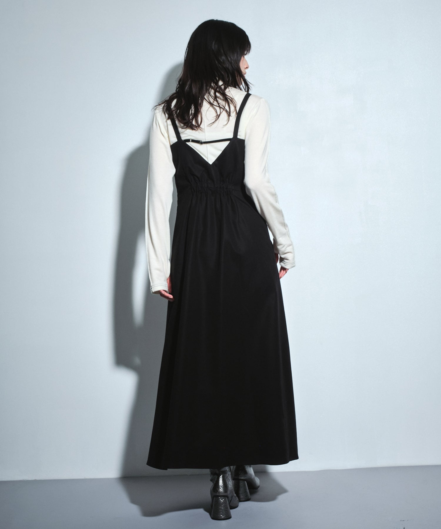 シェイプタックキャミワンピース