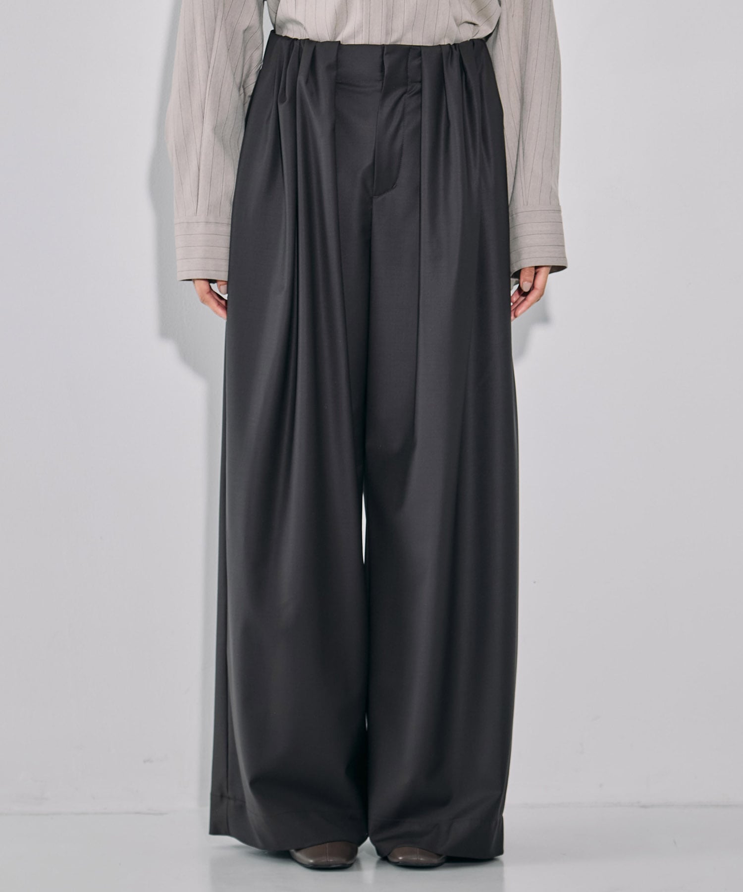Super120s Wool Relax Trousers