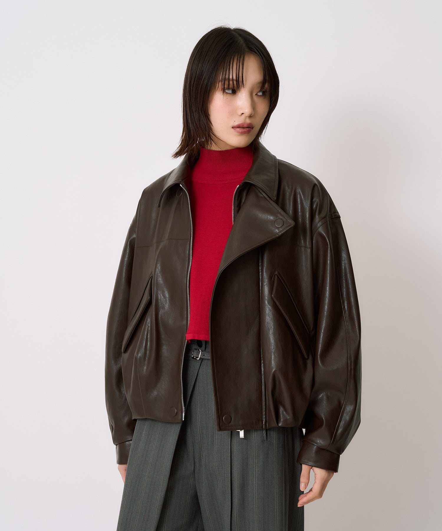 コクーンレザーボンバージャケット