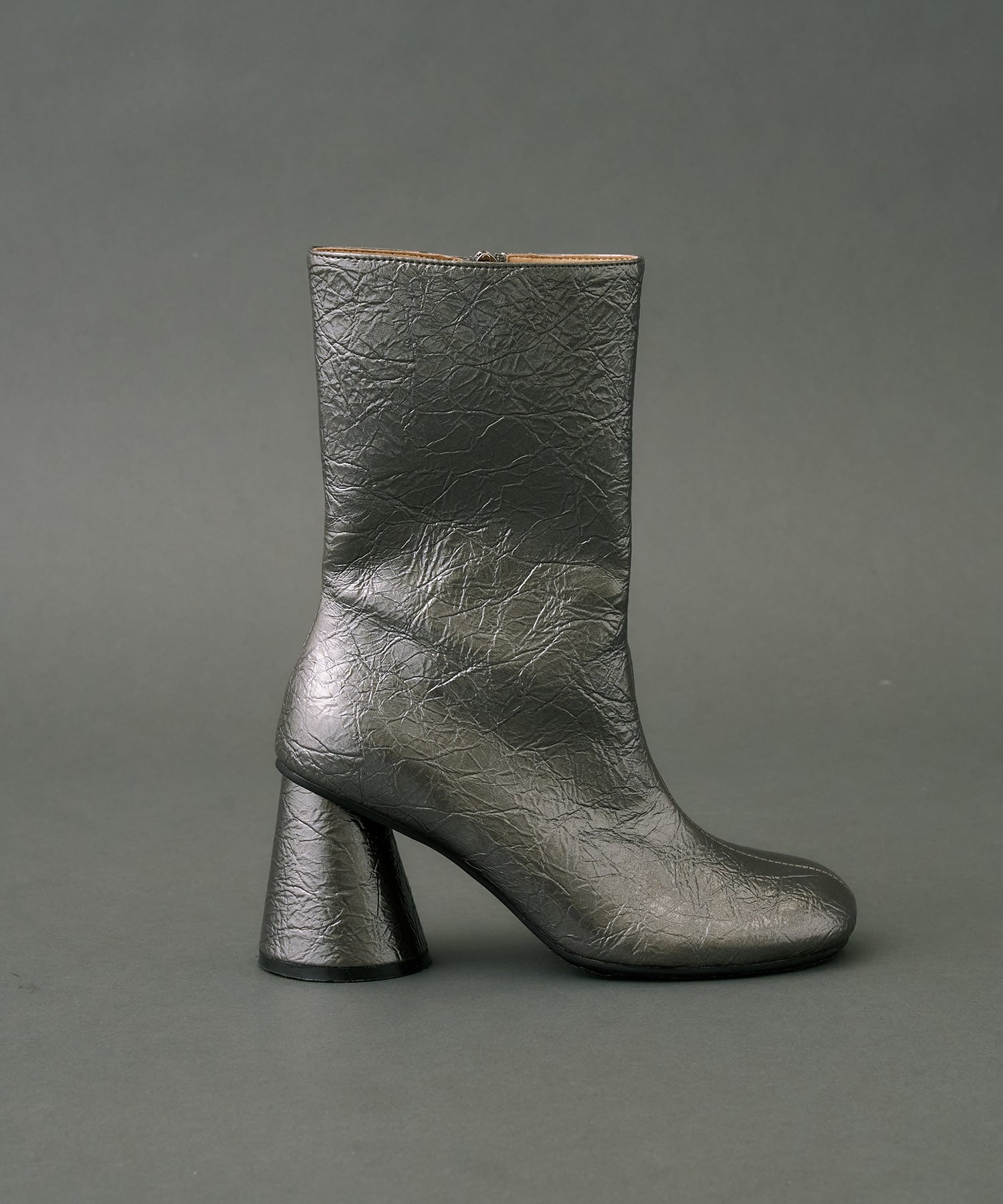 Cone Heel Round Boots