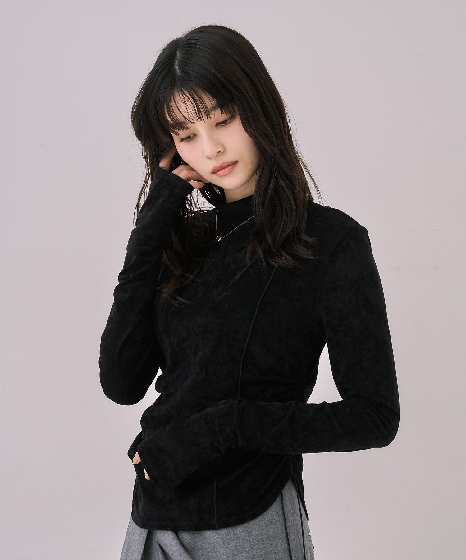 トリアセテートベロアプルオーバー