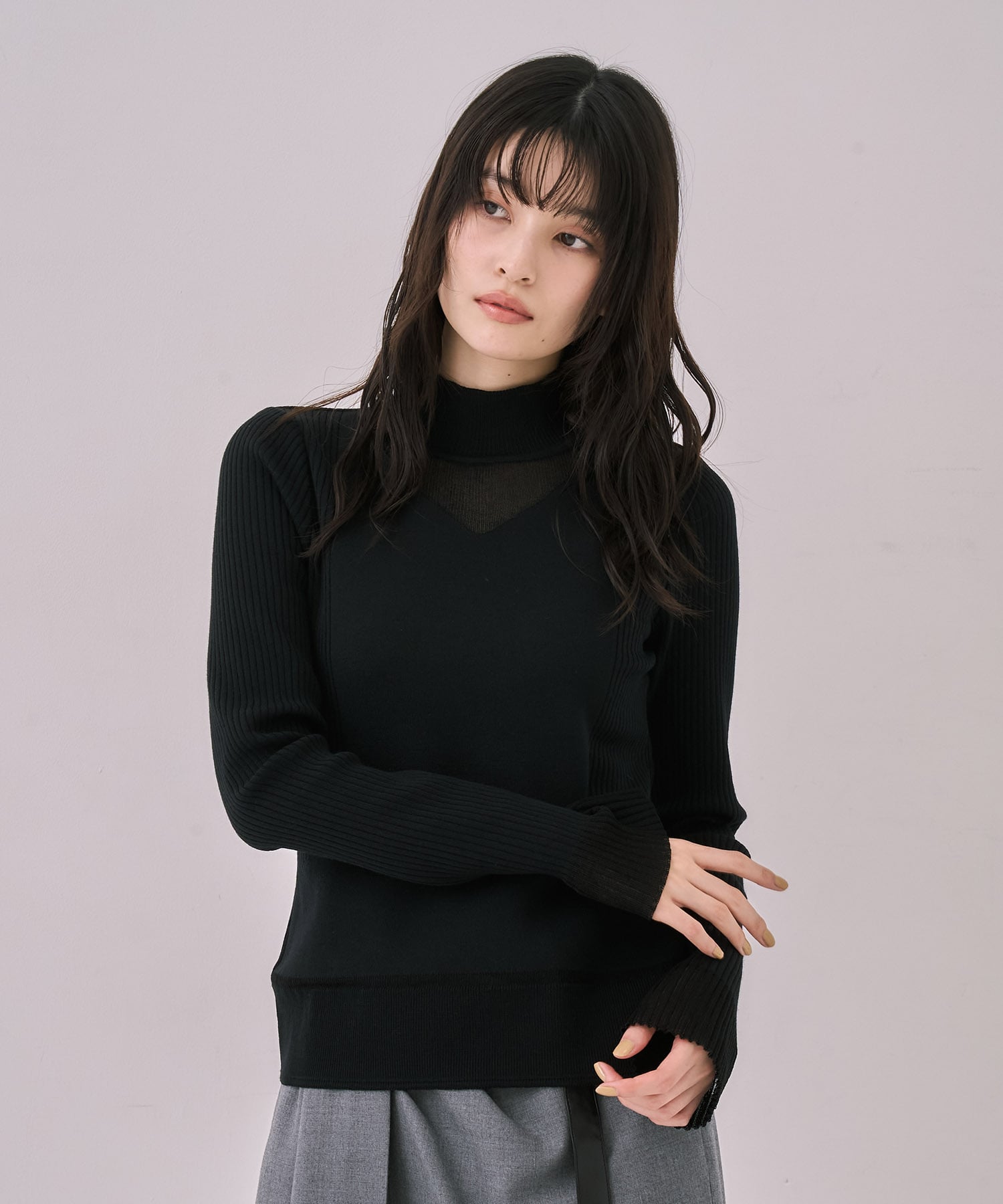 クリアコンビVネックニットプルオーバー