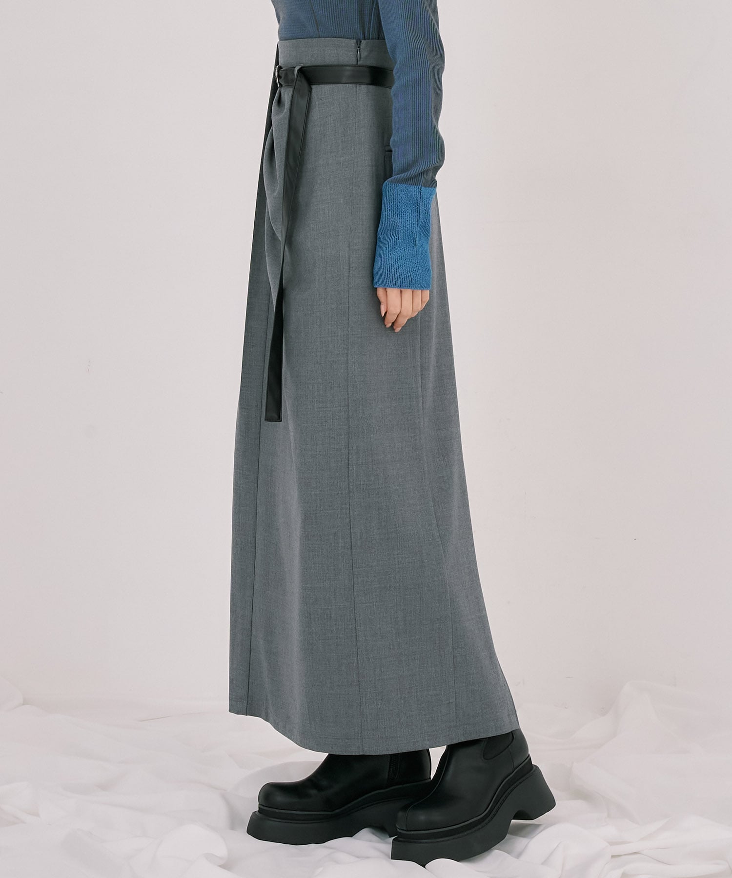 タックドレープアイラインスカート