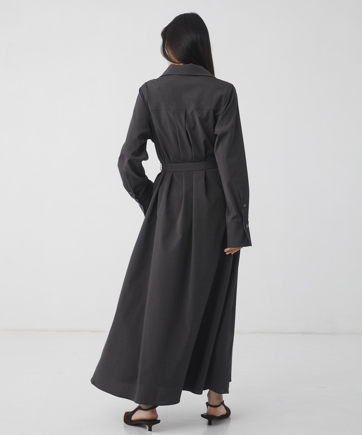 スタンドカラーラペルシャツワンピース