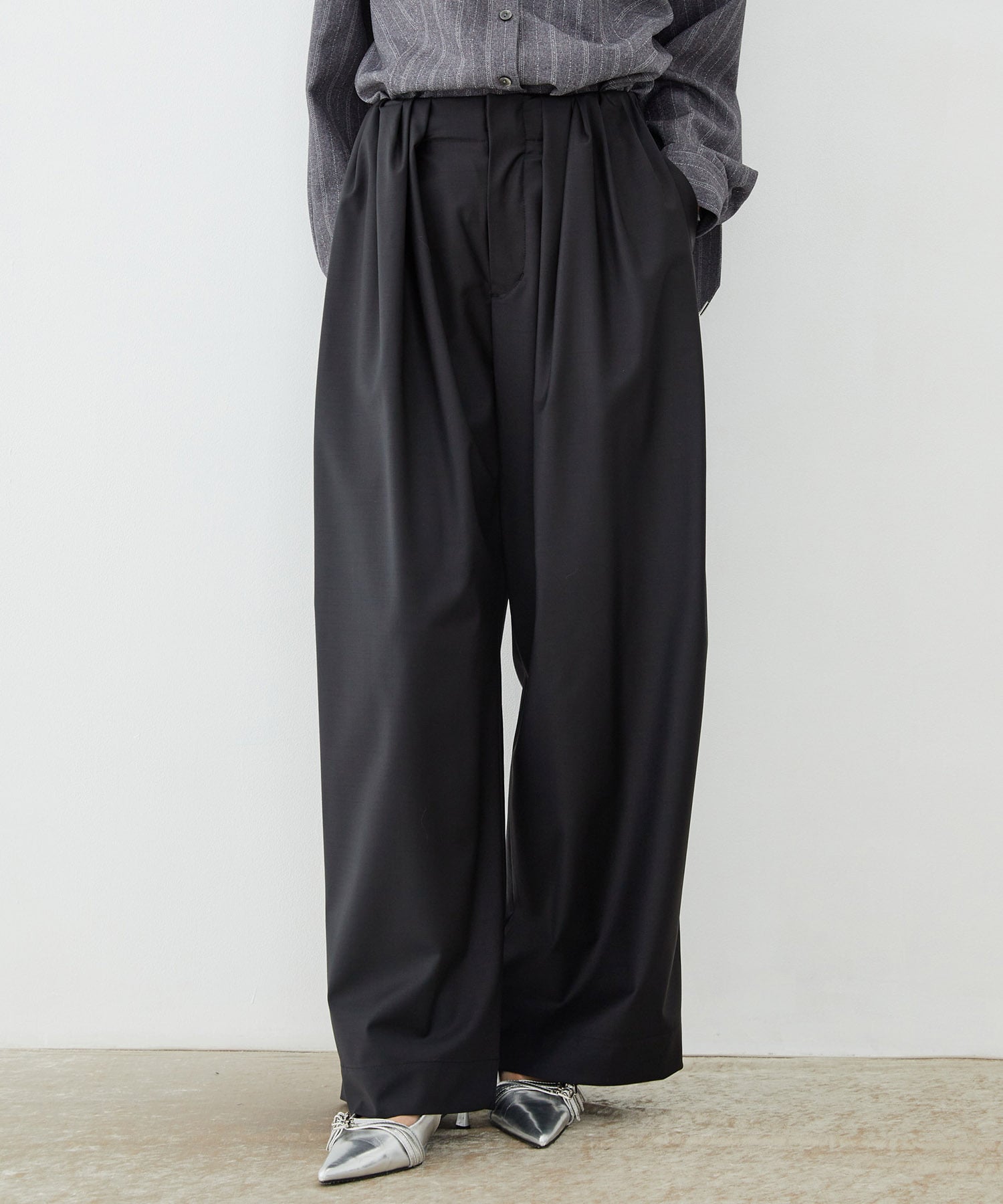 Super120s Wool Relax Trousers