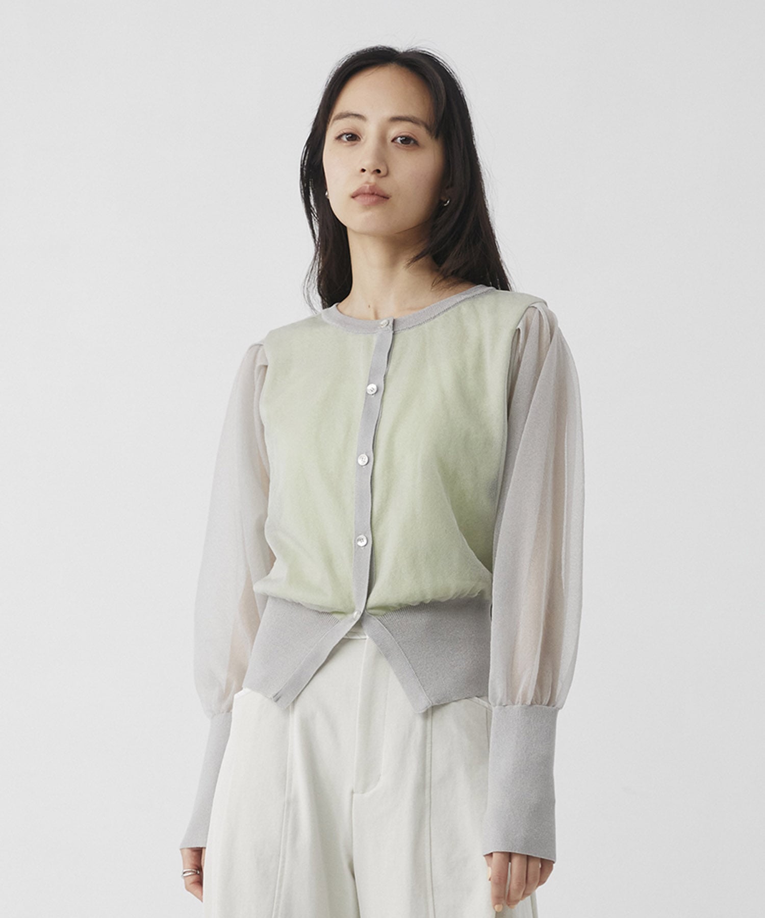 シアースリーブキュプラニットカーデ