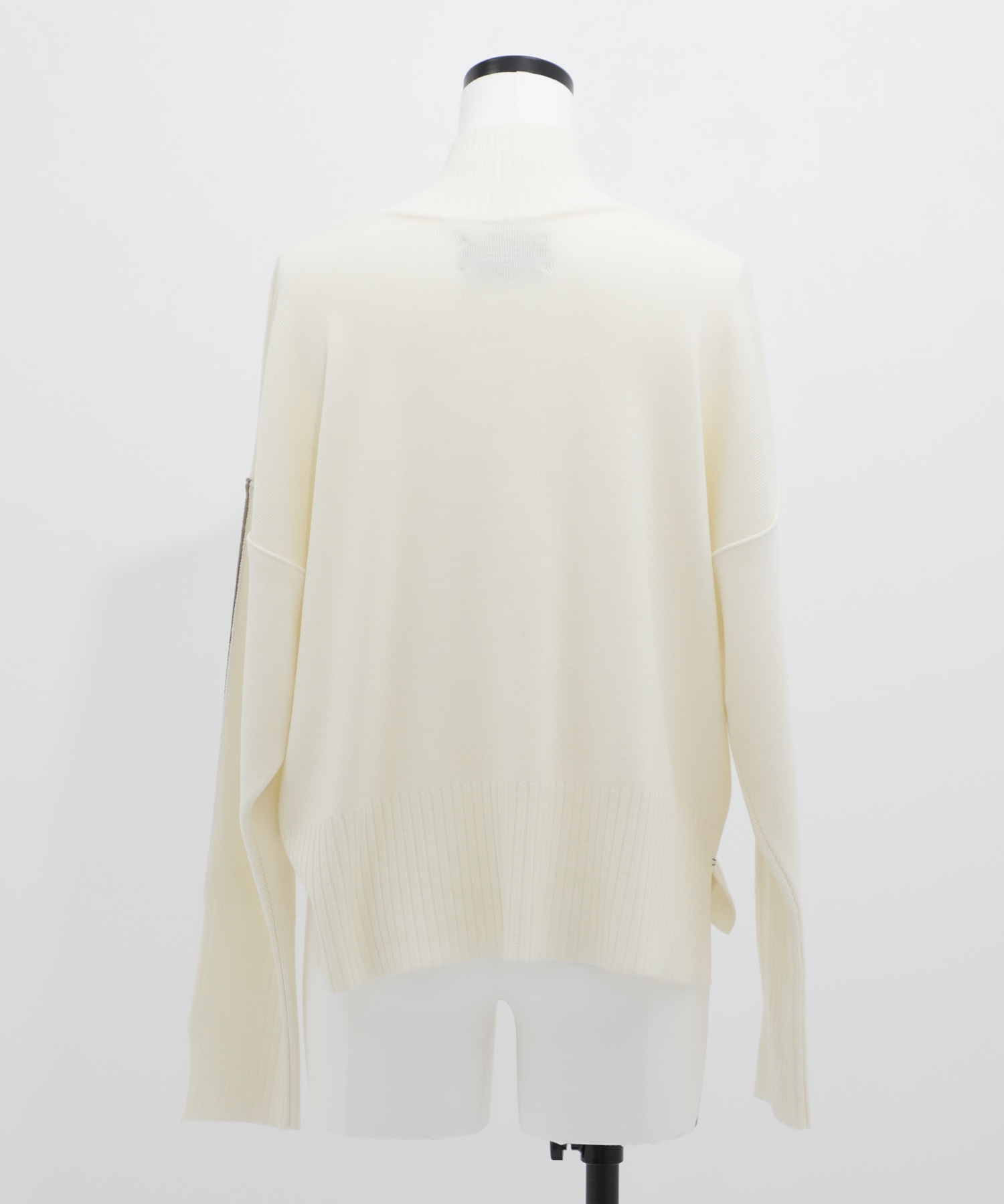 ウォッシャブルWOOLラインニット