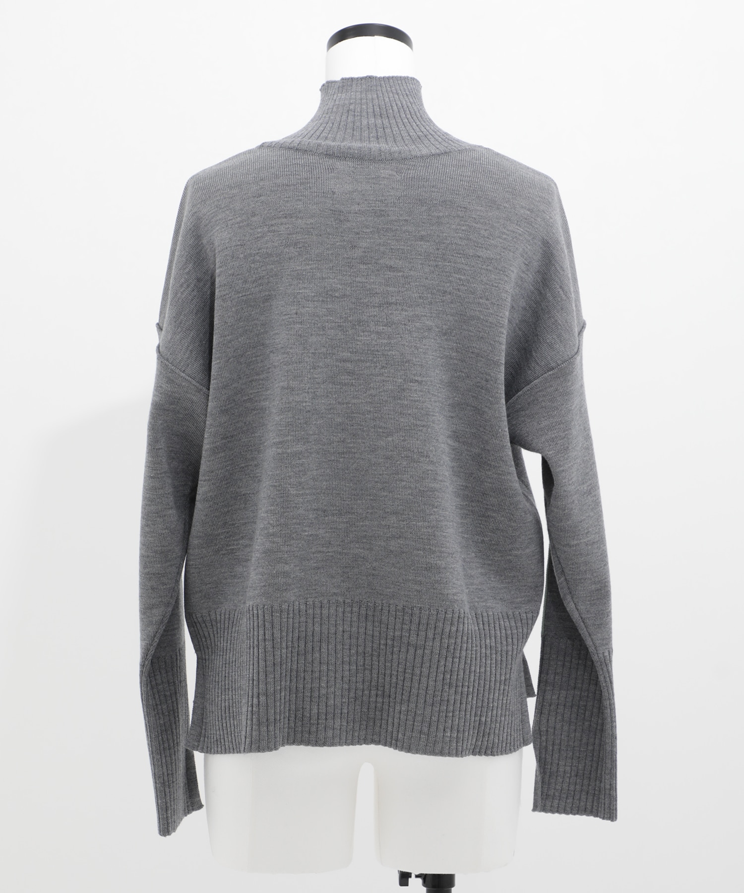 ウォッシャブルWOOLラインニット