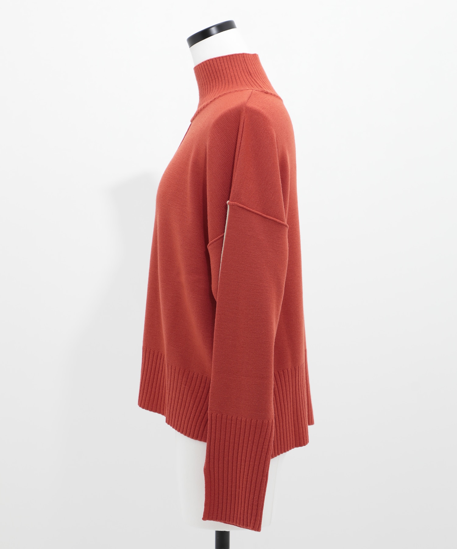 ウォッシャブルWOOLラインニット