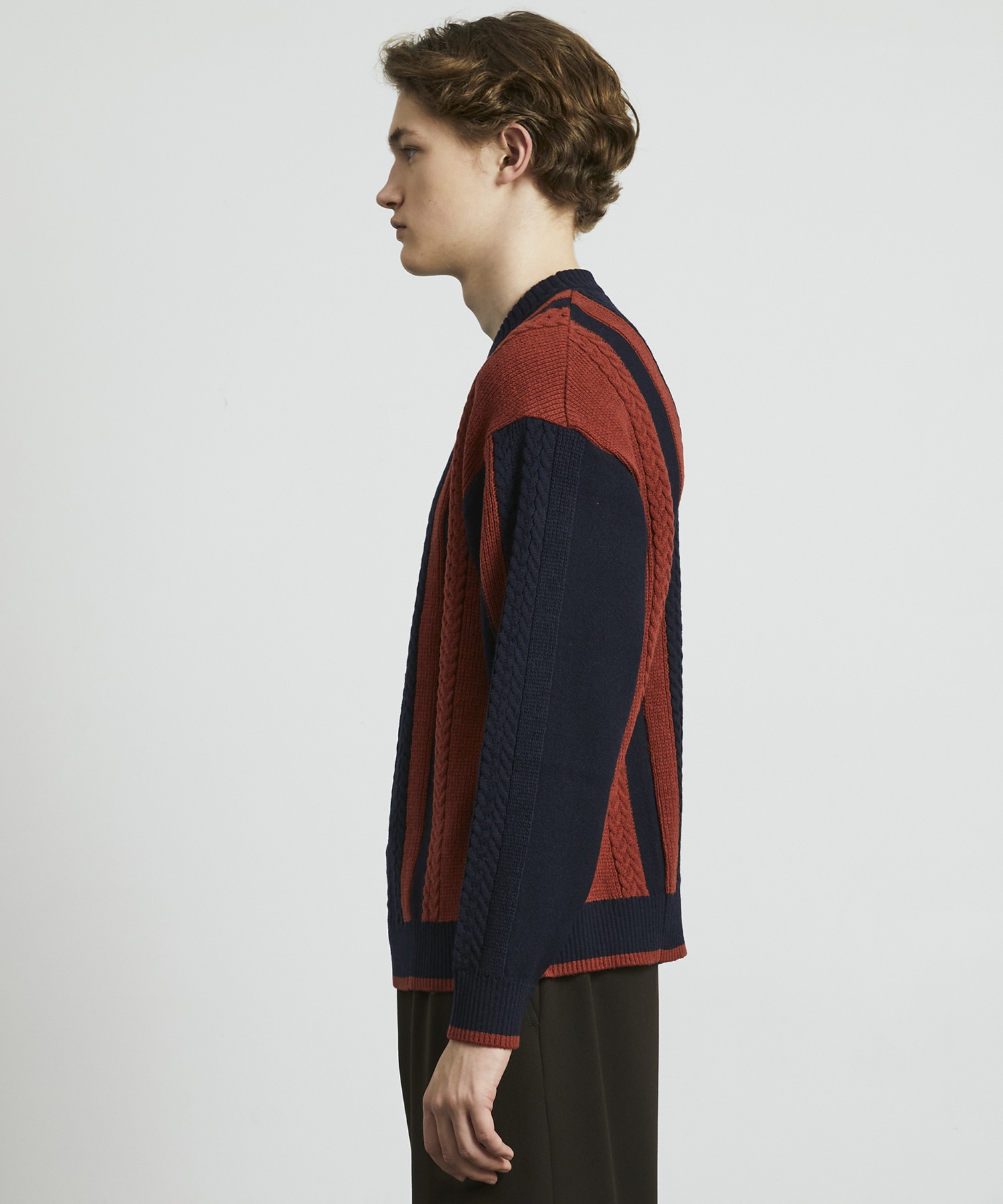 ケーブルインターシャ バイカラーニット