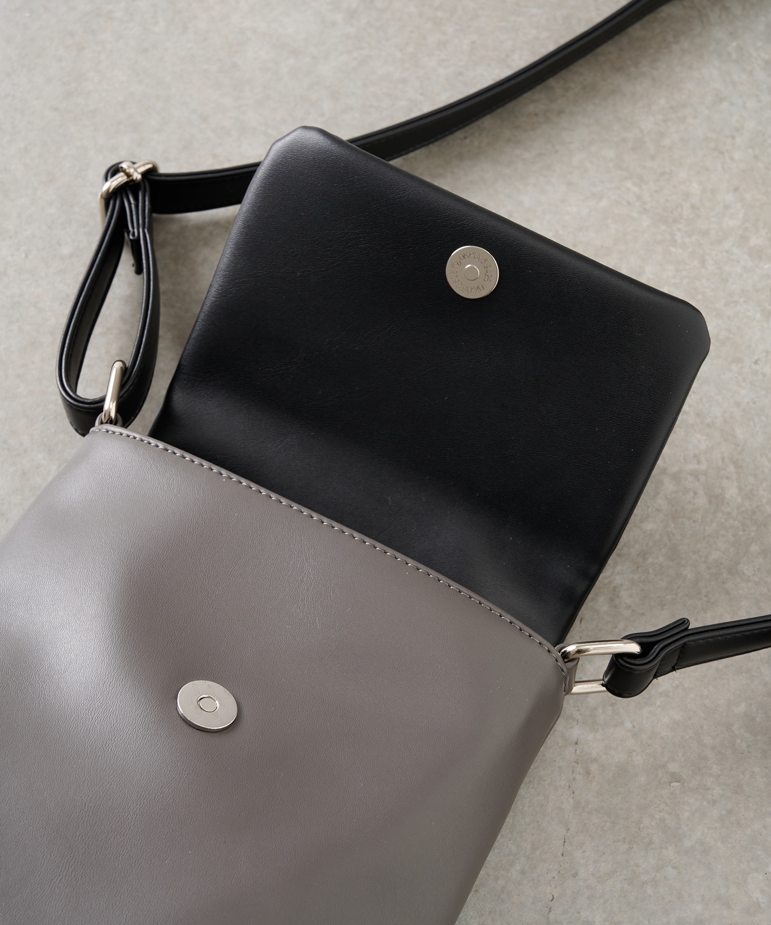 LEATHER SHOULDER MINI BAG