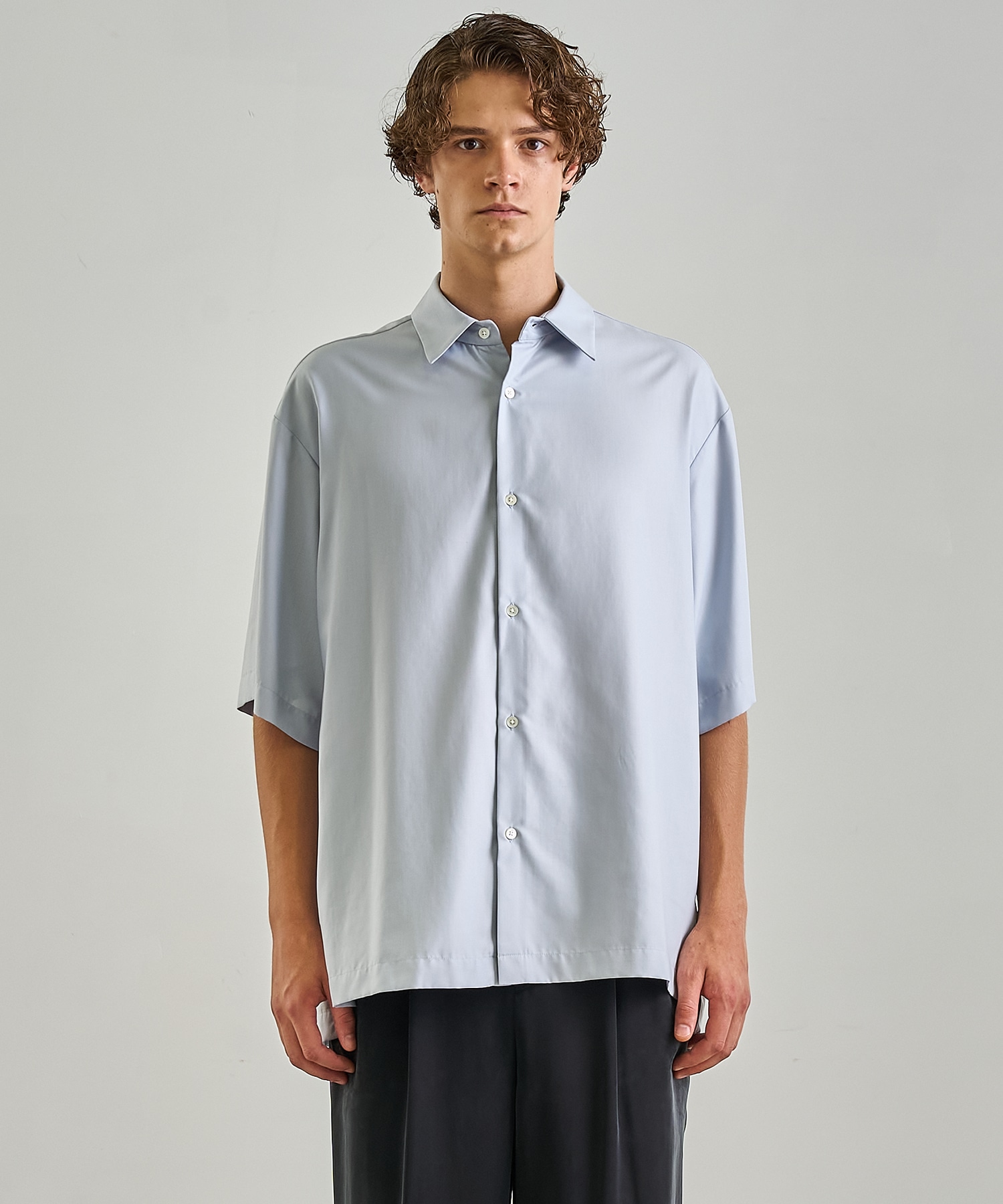 〈一部店舗限定〉DRY RAYON  ショートスリーブシャツ
